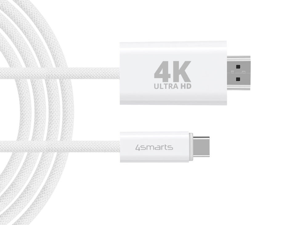 Na obrazie widoczny jest biały kabel z końcówkami USB-C i HDMI. Na końcówce HDMI znajduje się napis \'4K ULTRA HD\', a na końcówce USB-C napis \'4smarts\'.