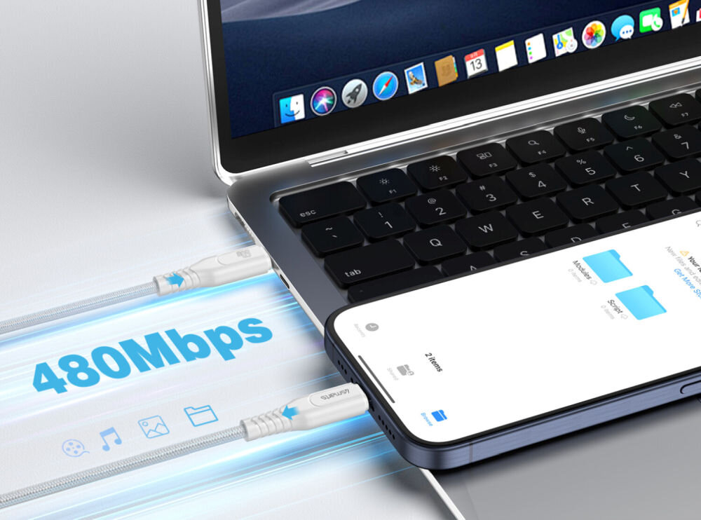 Obraz przedstawia laptopa z otwartym ekranem i klawiaturą, do którego podłączony jest smartfon za pomocą kabla USB-C. Na kablu widoczny jest napis \'480Mbps\'.