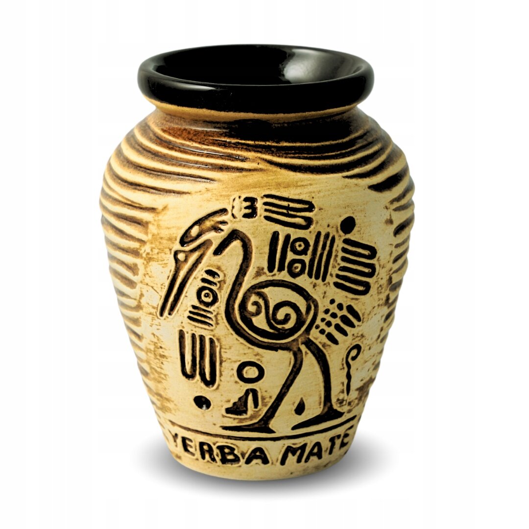 Ceramiczne naczynie z wzorem przedstawiającym ptaka i geometryczne kształty, z napisem \'Yerba Mate\' na dole.