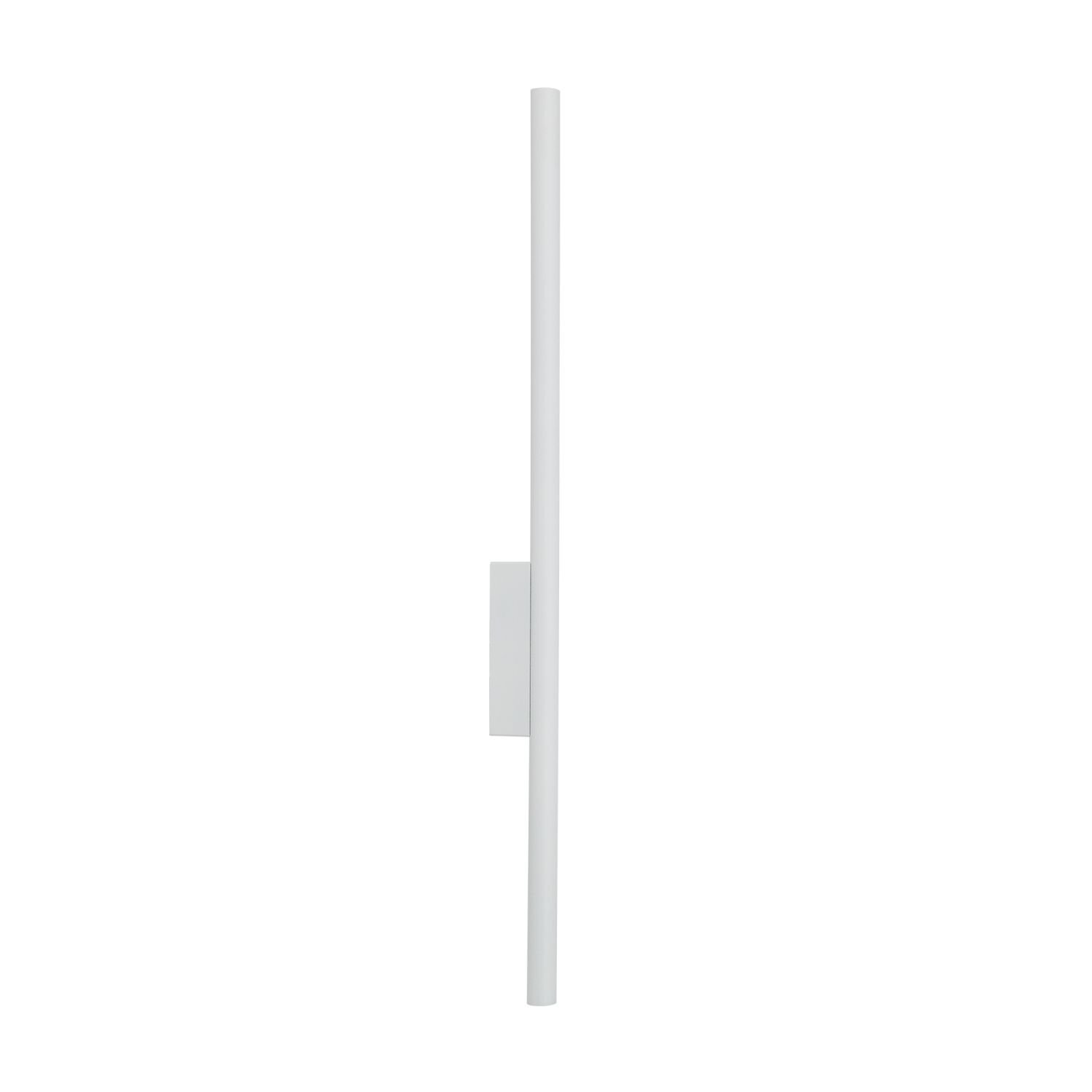 Na obrazie widoczna jest długa, biała, cylindryczna lampa wisząca z cienkim przewodem u góry. Lampa ma nowoczesny, minimalistyczny design.