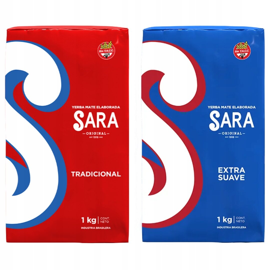 Dwa opakowania Yerba Mate Sara, jedno czerwone z napisem \'TRADICIONAL\', drugie niebieskie z napisem \'EXTRA SUAVE\'. Oba opakowania mają oznaczenie \'1 kg | CONT. NETO INDUSTRIA BRASILERA\'.