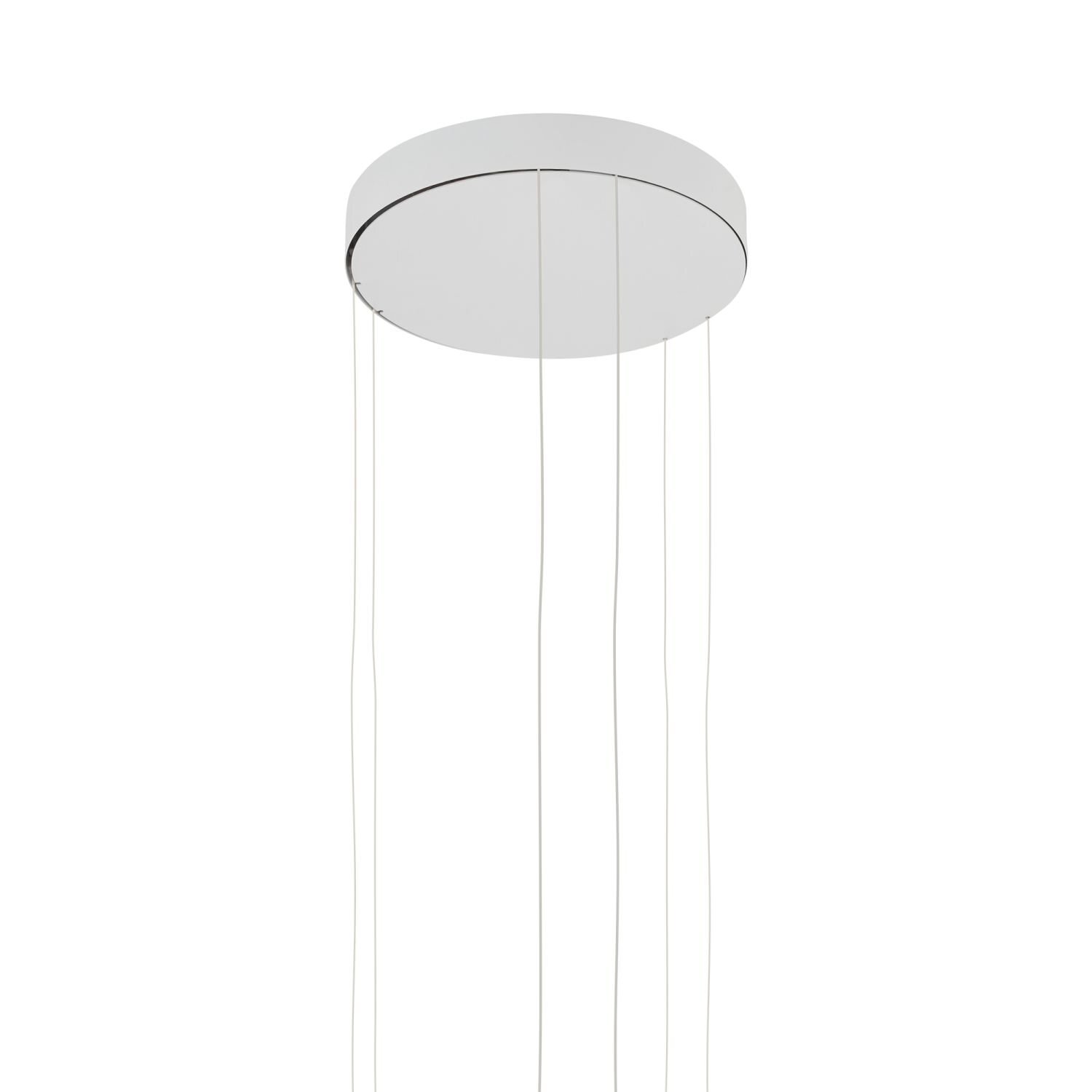 Na obrazie widoczna jest nowoczesna lampa wisząca z okrągłą, białą podstawą i kilkoma cienkimi przewodami zwisającymi w dół. Lampa ma minimalistyczny design i jest przeznaczona do montażu sufitowego.