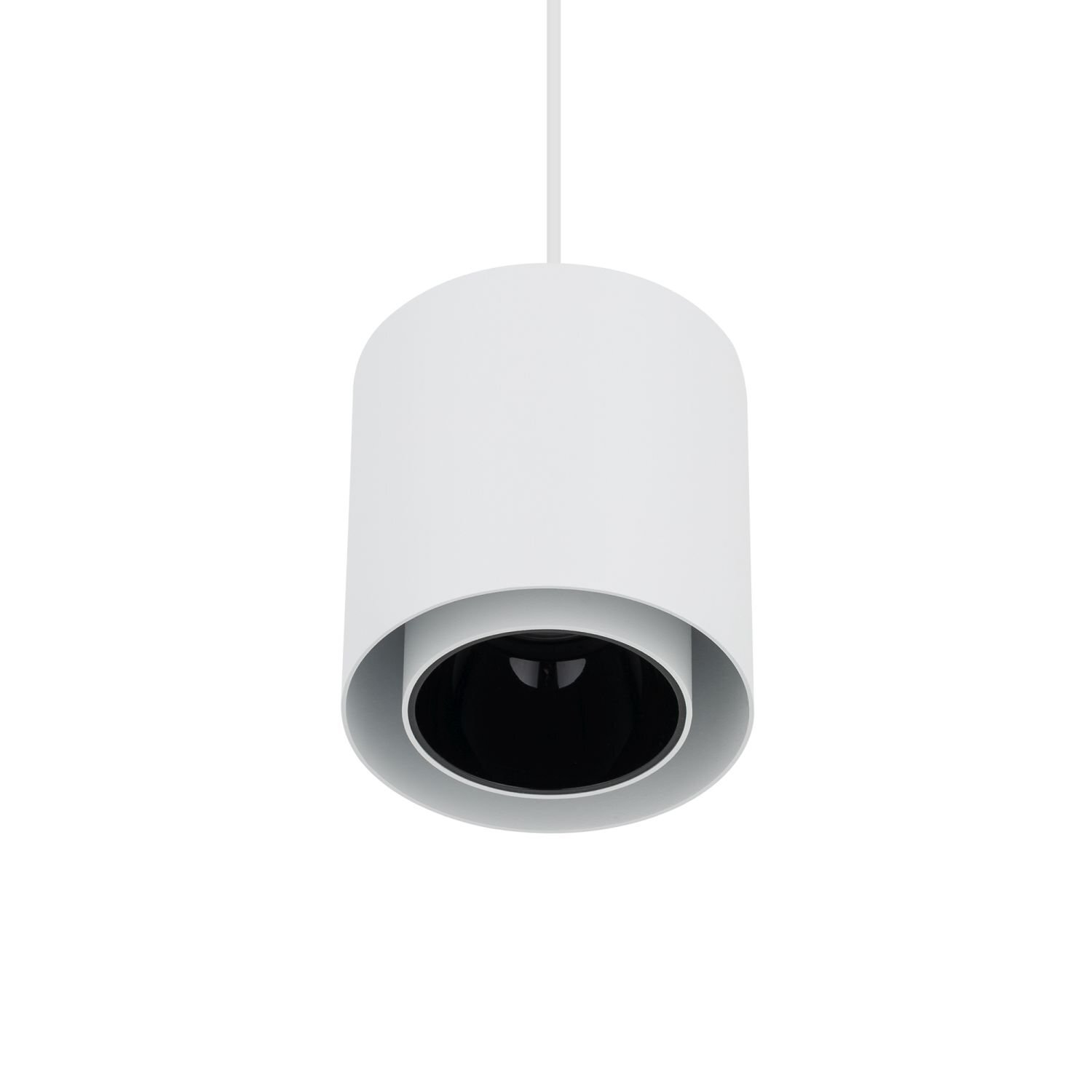 Biała, cylindryczna lampa wisząca z czarnym wnętrzem klosza, zawieszona na cienkim przewodzie.