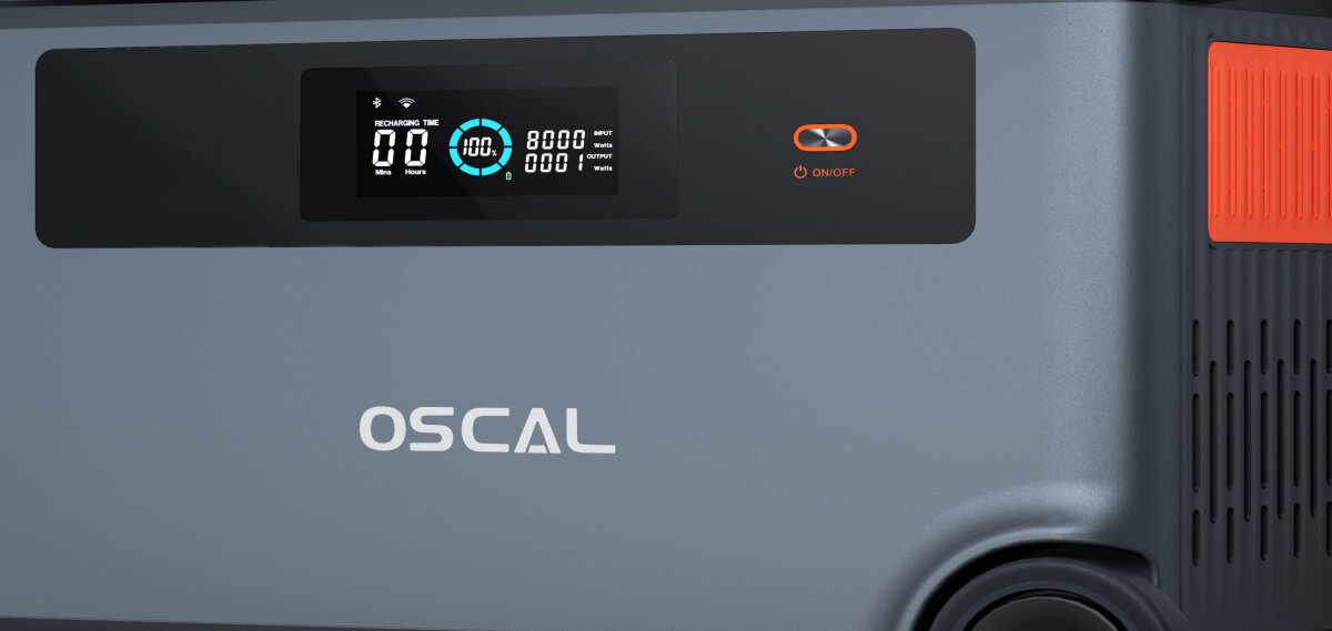 Dodatkowa bateria OSCAL BP3600 do PowerMax 3600 SE, Panel, wyświetlacz, logo, Oscal,, Przedni panel Oscal BP3600 z wyświetlaczem i napisem Oscal na szarej obudowie.