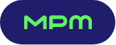Logo MPM w kolorze zielonym na granatowym tle, w kształcie zaokrąglonego prostokąta.