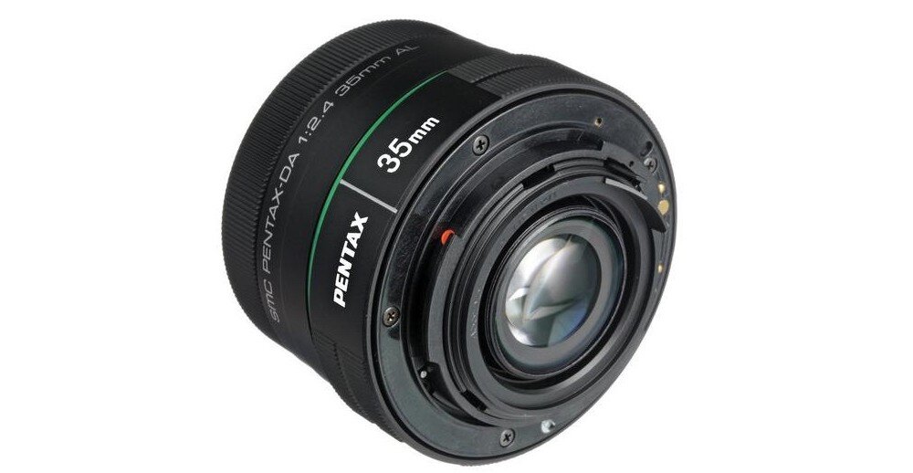 Obiektyw PENTAX f-2.4 DA SMC AL 35 mm ogniskowa przysłona ostrość pierścienie optyka soczewki powłoki montaż bagnet światło jasność zoom filtry waga