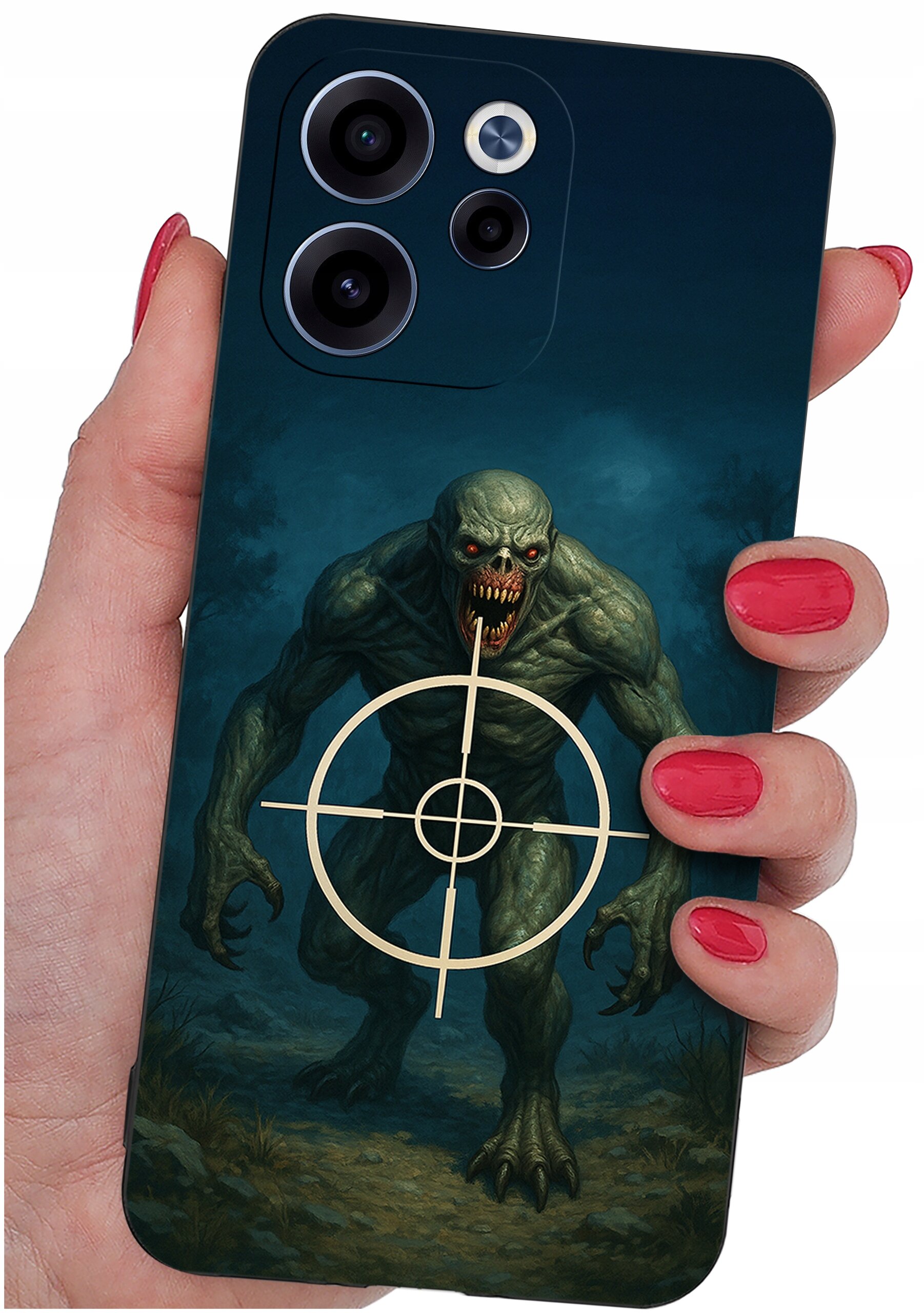 Etui na telefon z grafiką przedstawiającą zielonego potwora z czerwonymi oczami i otwartymi ustami, na którego nałożony jest celownik. Etui trzymane jest w dłoni z pomalowanymi na czerwono paznokciami.