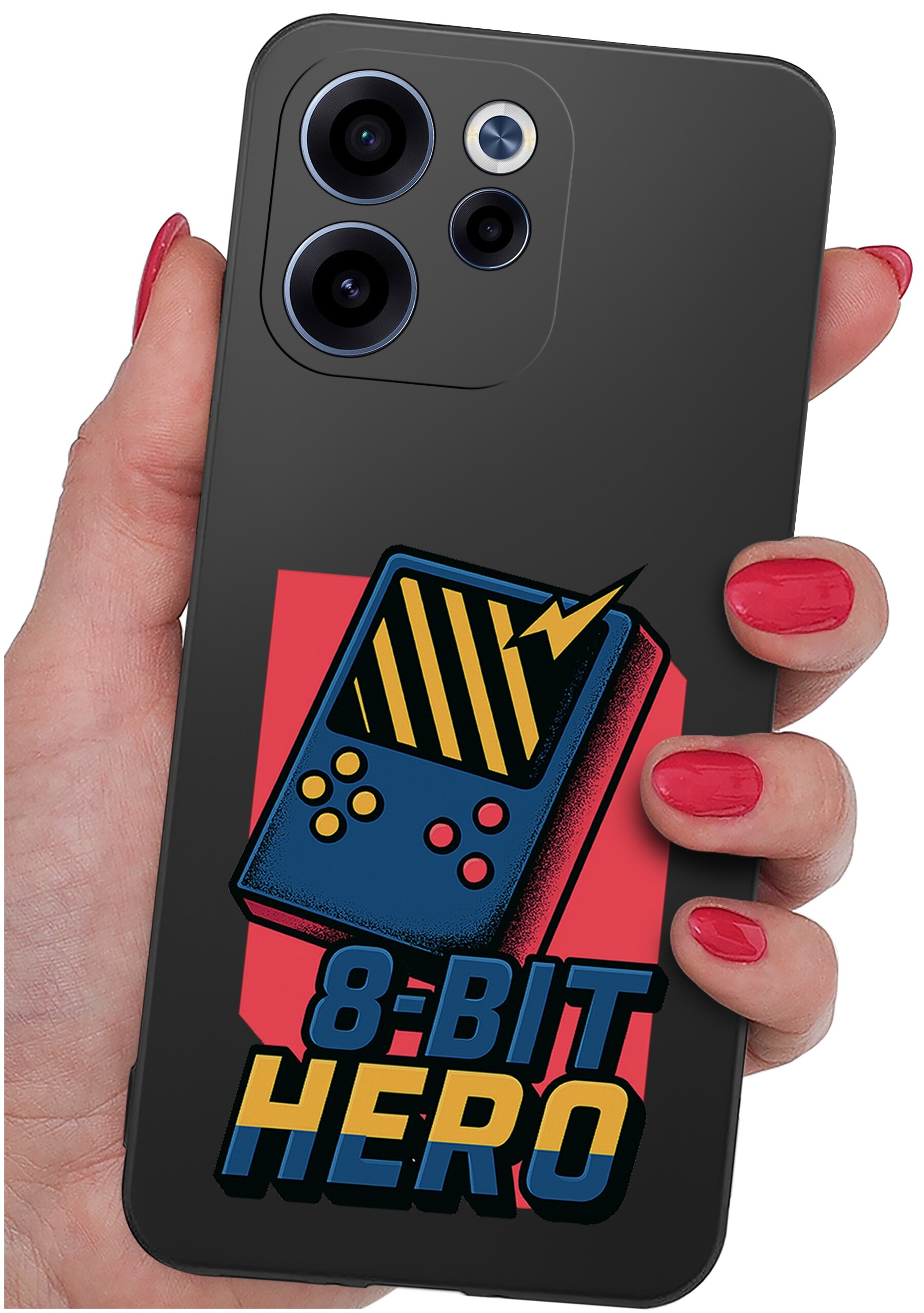 Osoba trzyma czarne etui na telefon z kolorowym nadrukiem przedstawiającym retro konsolę do gier i napis \'8-BIT HERO\'.