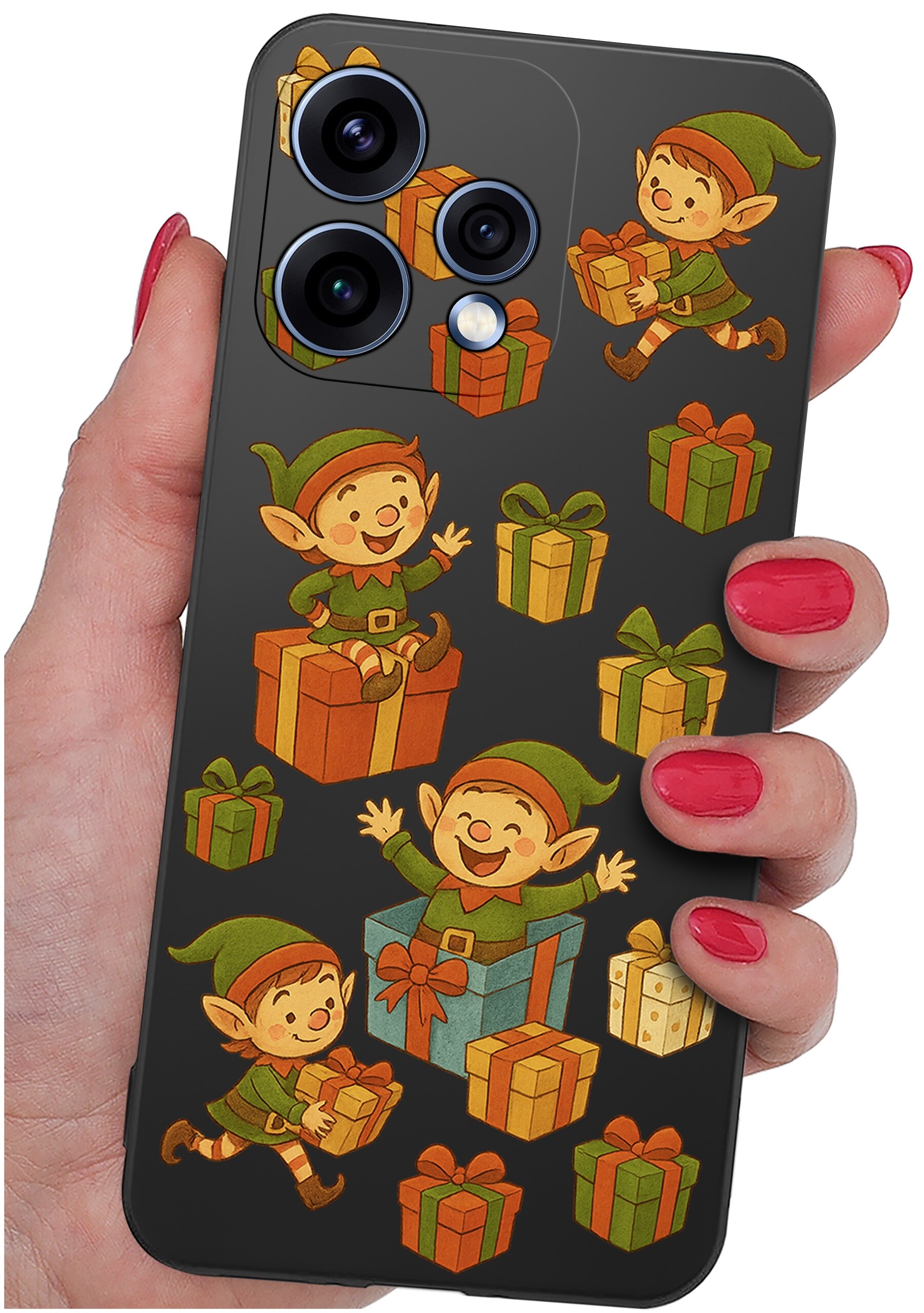Etui na telefon z motywem elfów i prezentów, trzymane w dłoni z pomalowanymi na czerwono paznokciami. Etui ma trzy otwory na aparaty fotograficzne.