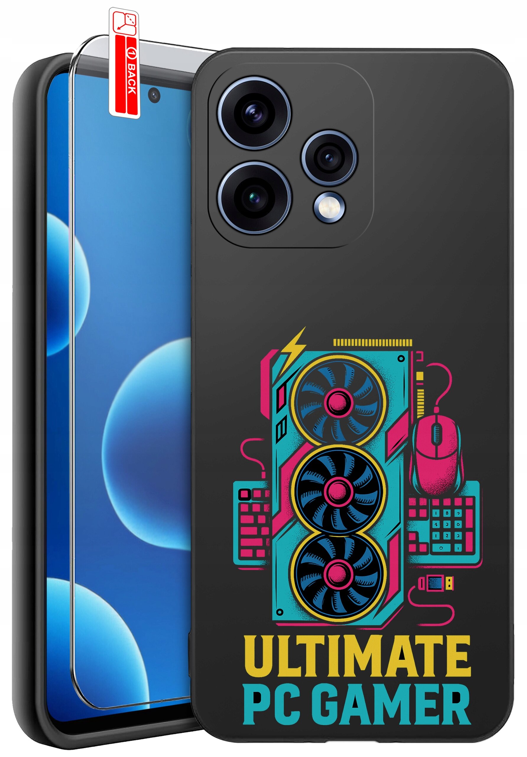 Czarne etui z kolorowym nadrukiem przedstawiającym elementy komputerowe i napis \'ULTIMATE PC GAMER\'. Obok etui znajduje się szkło ochronne z oznaczeniem \'BACK\'.