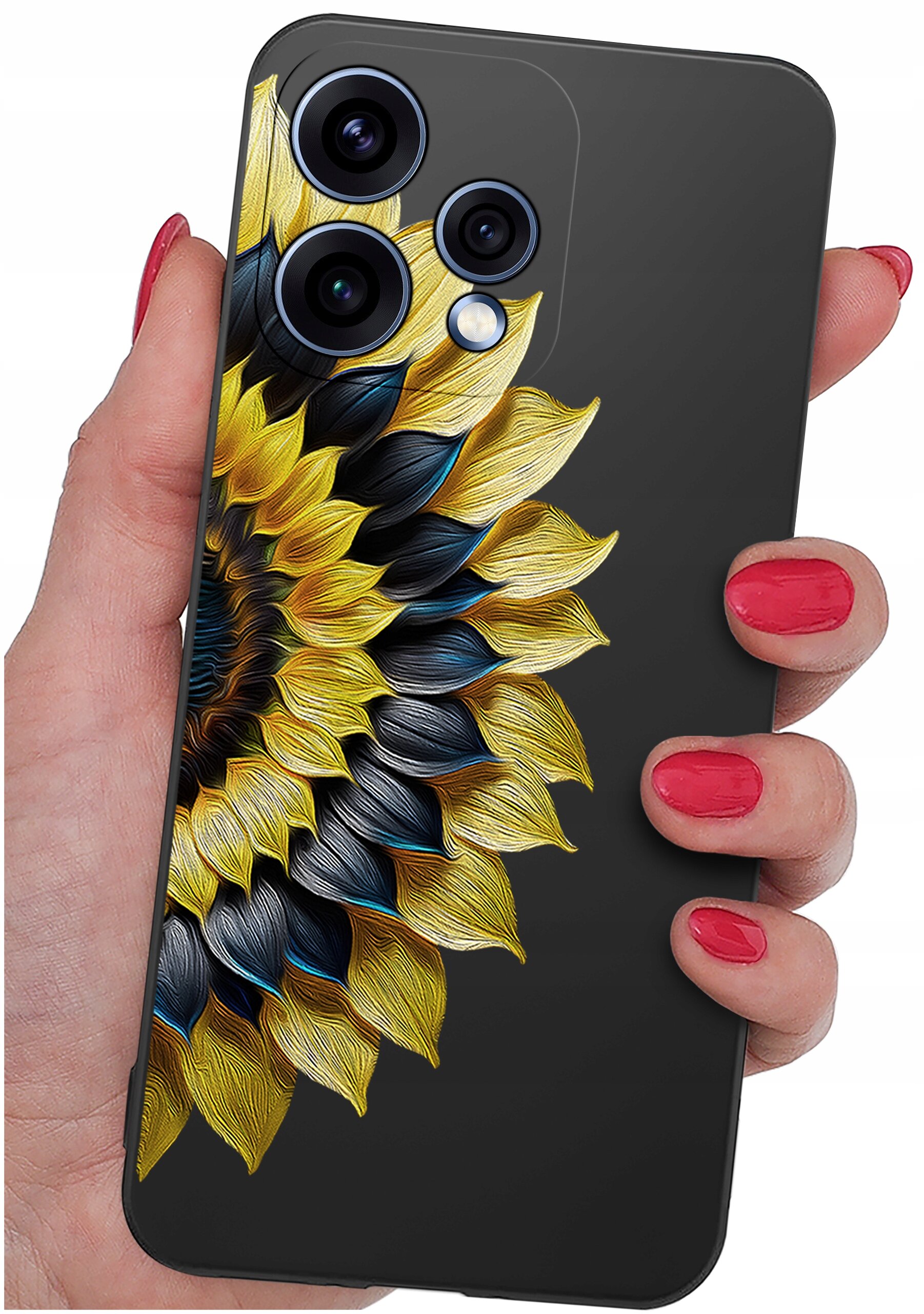 Osoba trzyma telefon z etui ozdobionym wzorem przypominającym słonecznik w kolorach żółtym i czarnym. Etui ma wycięcia na trzy obiektywy aparatu.
