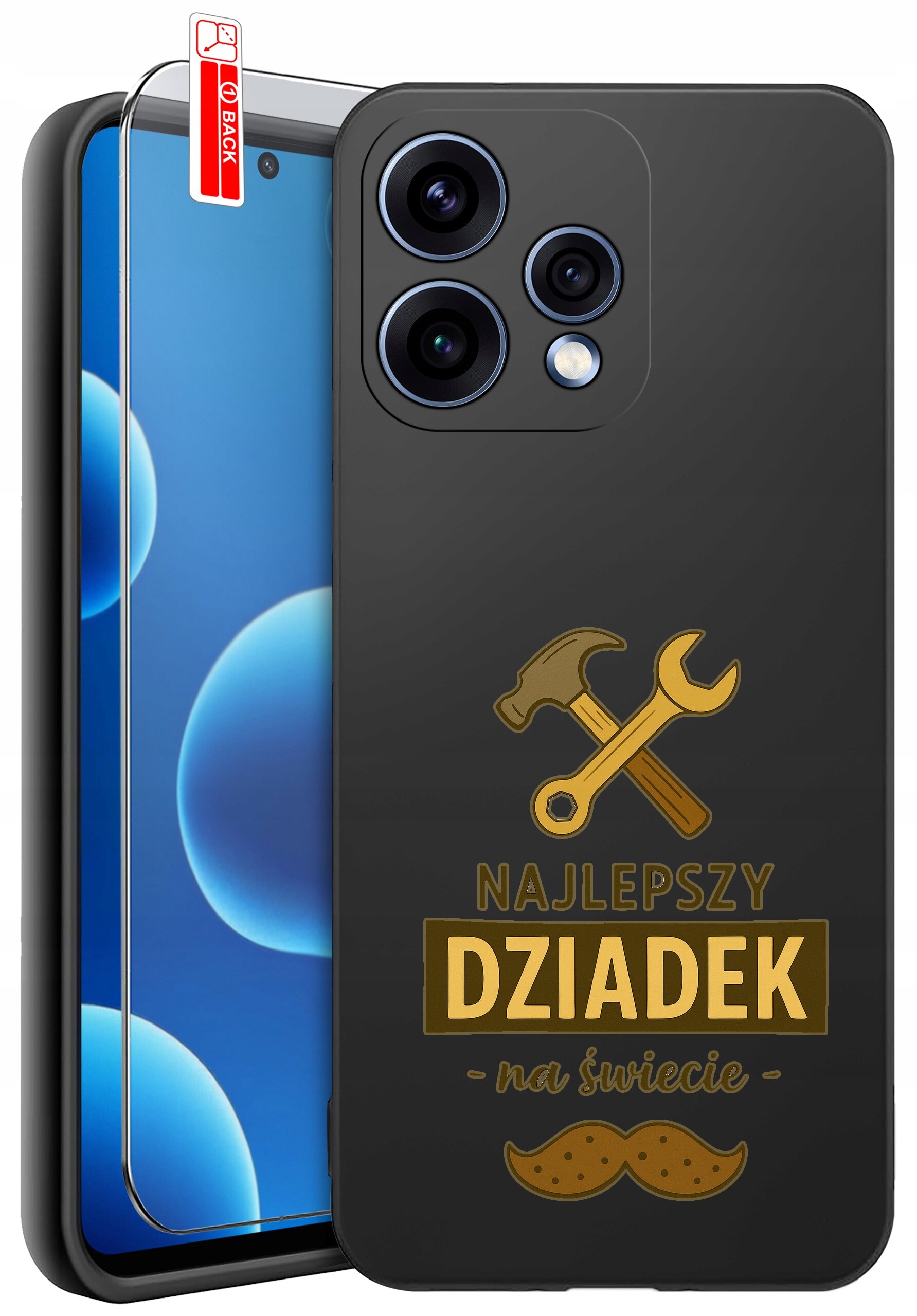 Czarne etui na telefon z trzema aparatami, ozdobione grafiką młotka i klucza oraz napisem \'NAJLEPSZY DZIADEK na świecie\'. Obok etui znajduje się szkło ochronne z oznaczeniem \'BACK\'.