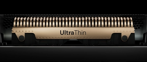 Zbliżenie na element golarki z napisem \'UltraThin\'.