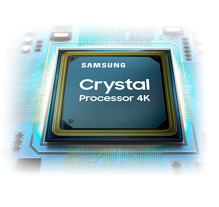 phpbkaiWe crystalprocesor Obraz przedstawia procesor z napisem \'SAMSUNG Crystal Processor 4K\' umieszczony na tle układu elektronicznego.