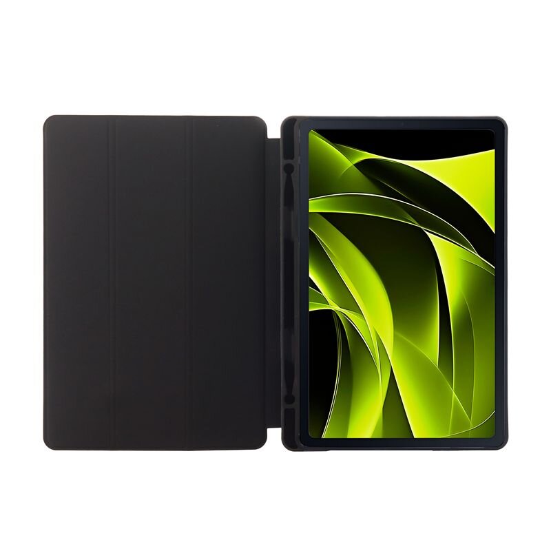 Czarna okładka na tablet z otwartą klapką, wewnątrz której znajduje się tablet z wyświetlaczem pokazującym abstrakcyjny wzór w odcieniach zieleni.