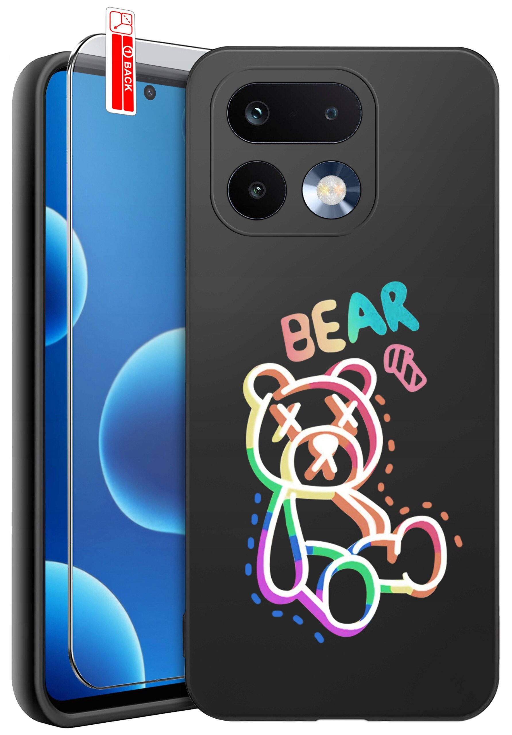 Czarne etui z kolorowym rysunkiem misia i napisem \'BEAR\', obok znajduje się szkło ochronne z etykietą \'BACK\'.