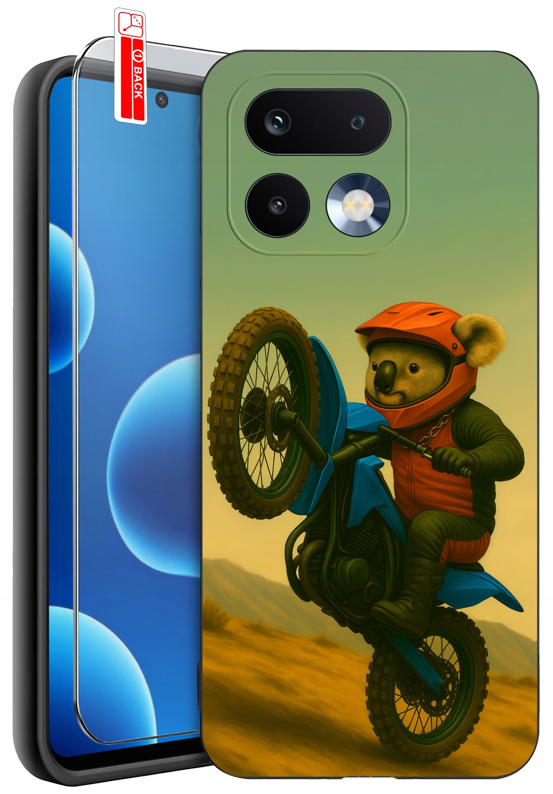 Etui na telefon z nadrukiem koali na motocyklu w kasku, obok widoczne szkło ochronne z napisem \'BACK\'.