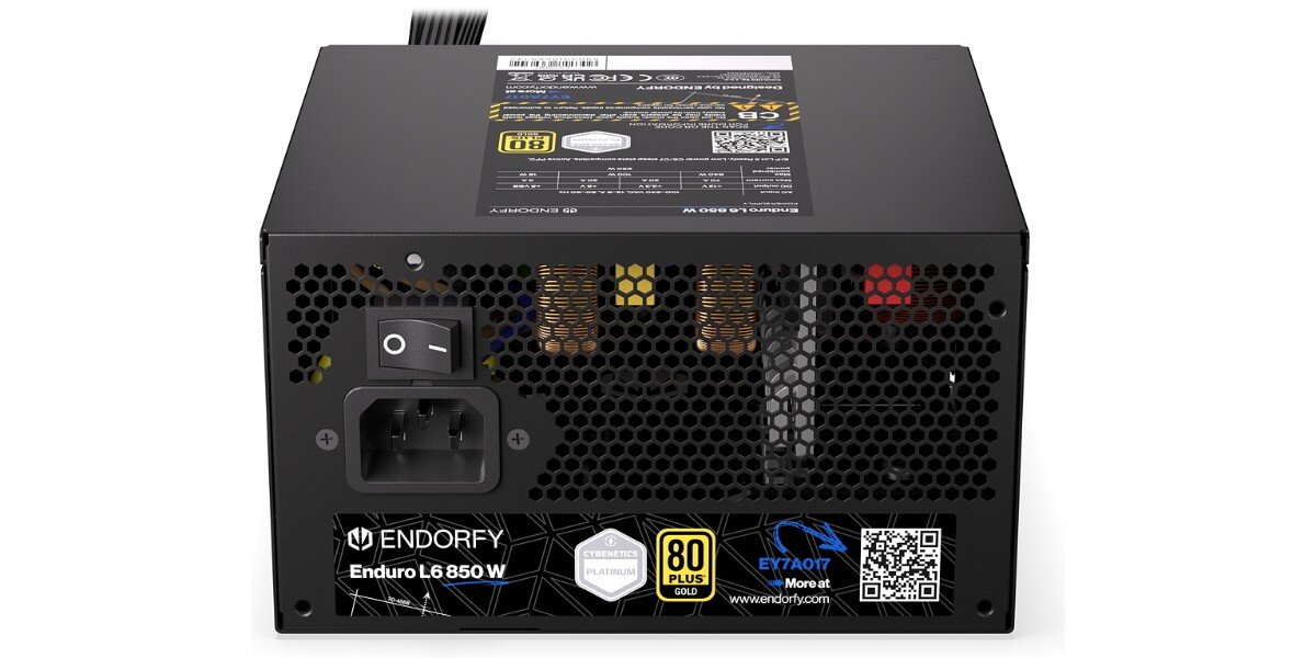 Zasilacz ENDORFY Enduro L6 850 W na białym tle.