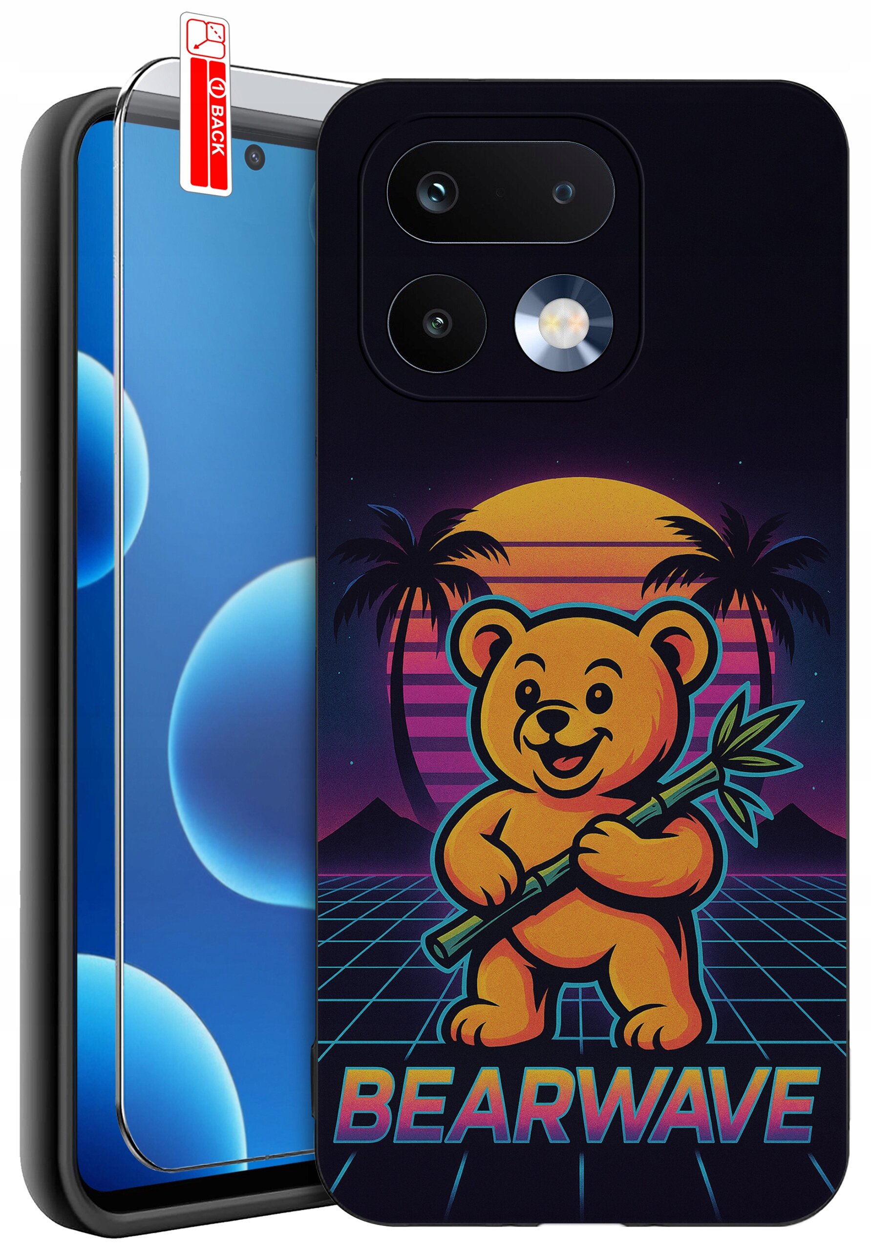 Etui na telefon z grafiką misia trzymającego bambus na tle zachodzącego słońca i palm, z napisem \'BEARWAVE\'. Obok etui znajduje się szkło ochronne z oznaczeniem \'BACK\'.