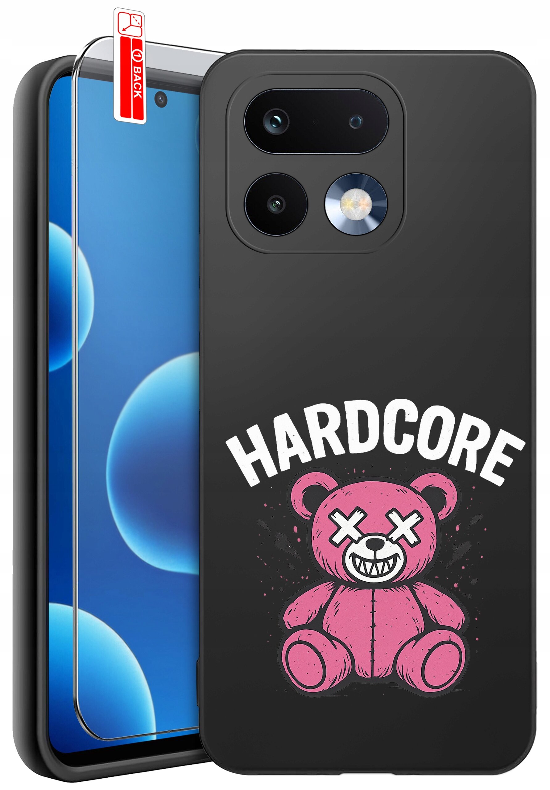 Czarne etui z nadrukiem różowego misia z krzyżykami zamiast oczu i napisem \'HARDCORE\'. Obok etui znajduje się szkło ochronne z oznaczeniem \'BACK\'.