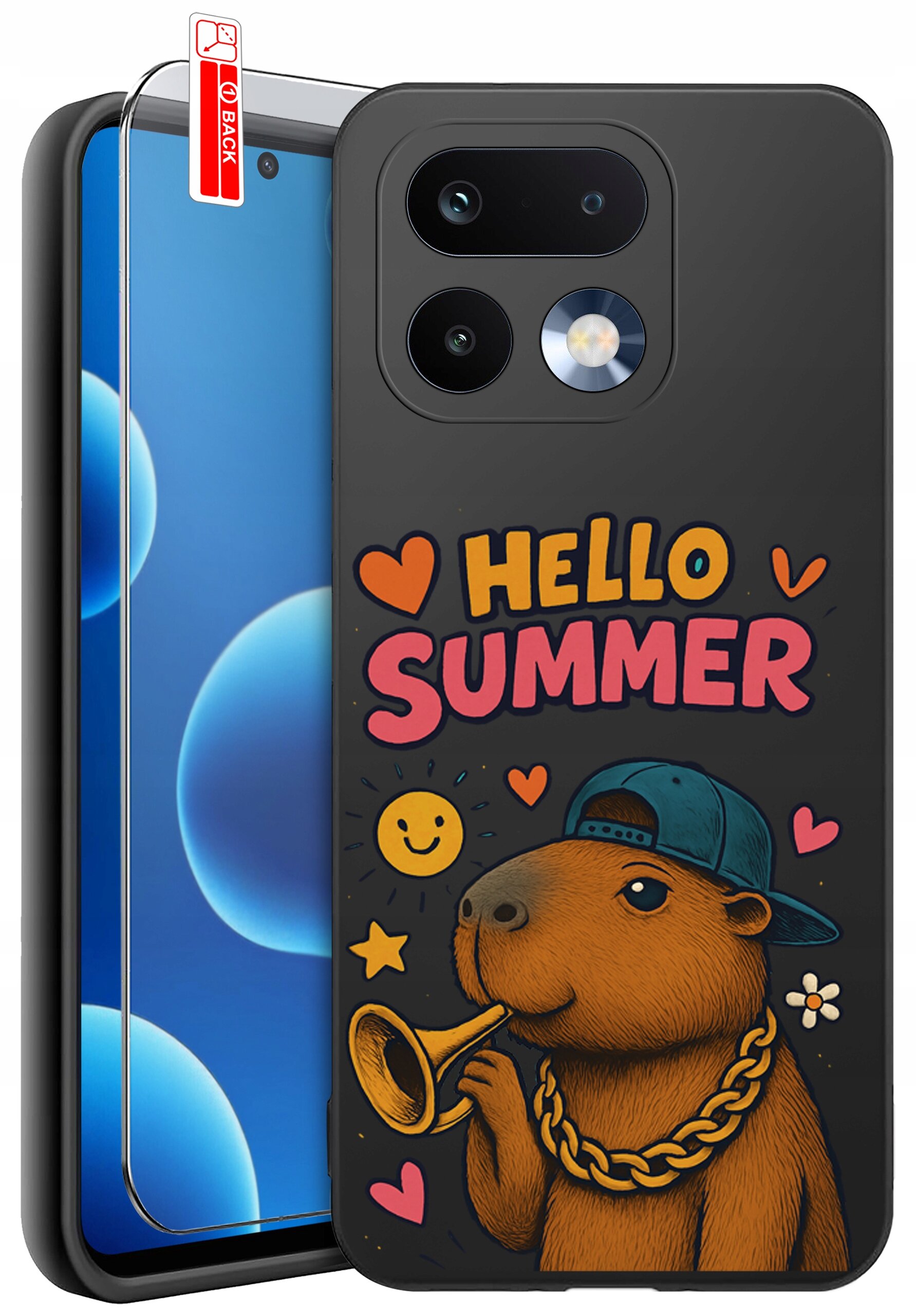 Etui na telefon z grafiką przedstawiającą kapibarę w czapce z łańcuchem, trzymającą trąbkę, oraz napisem \'HELLO SUMMER\'. W zestawie znajduje się również szkło ochronne z oznaczeniem \'BACK\'.