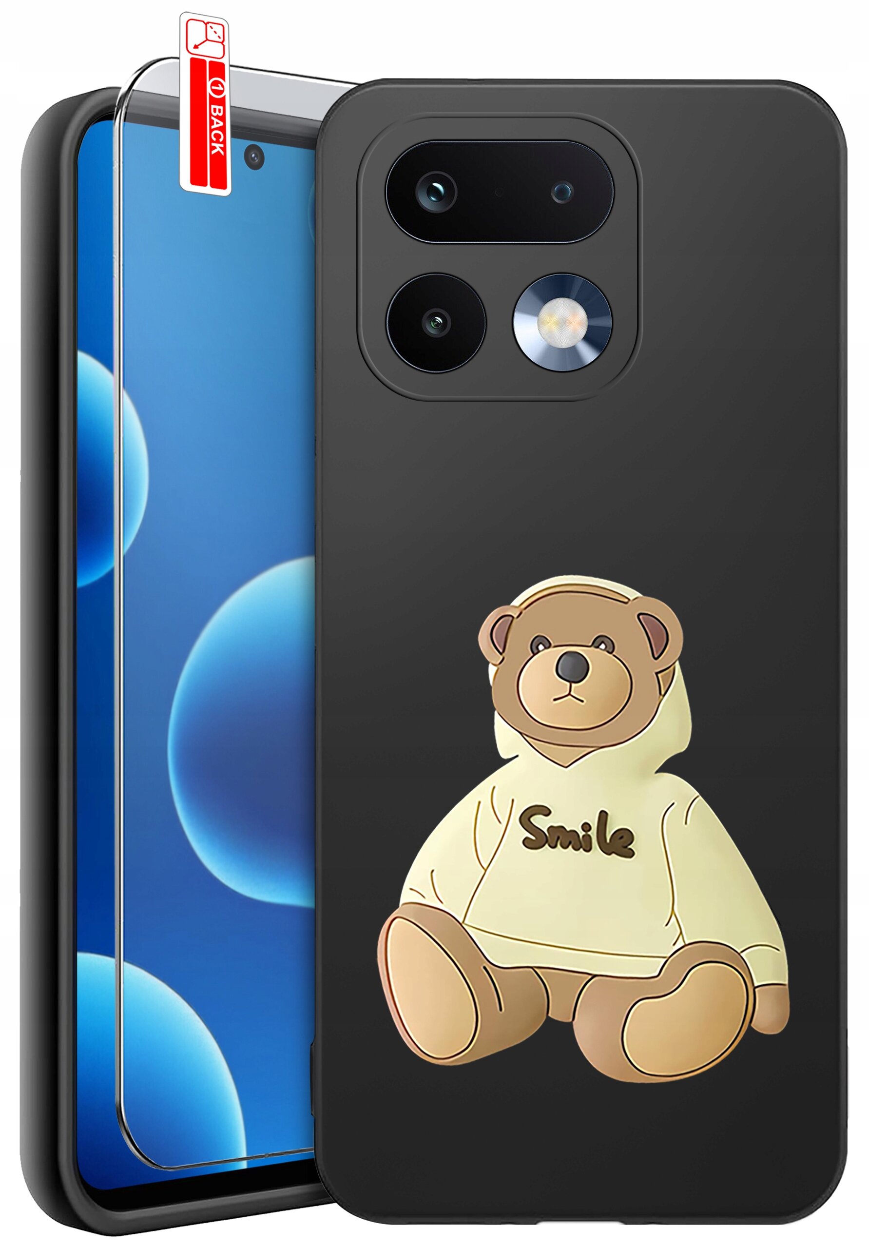 Czarne etui na telefon z nadrukiem misia w bluzie z napisem \'Smile\'. Obok etui znajduje się szkło ochronne z oznaczeniem \'BACK\'.