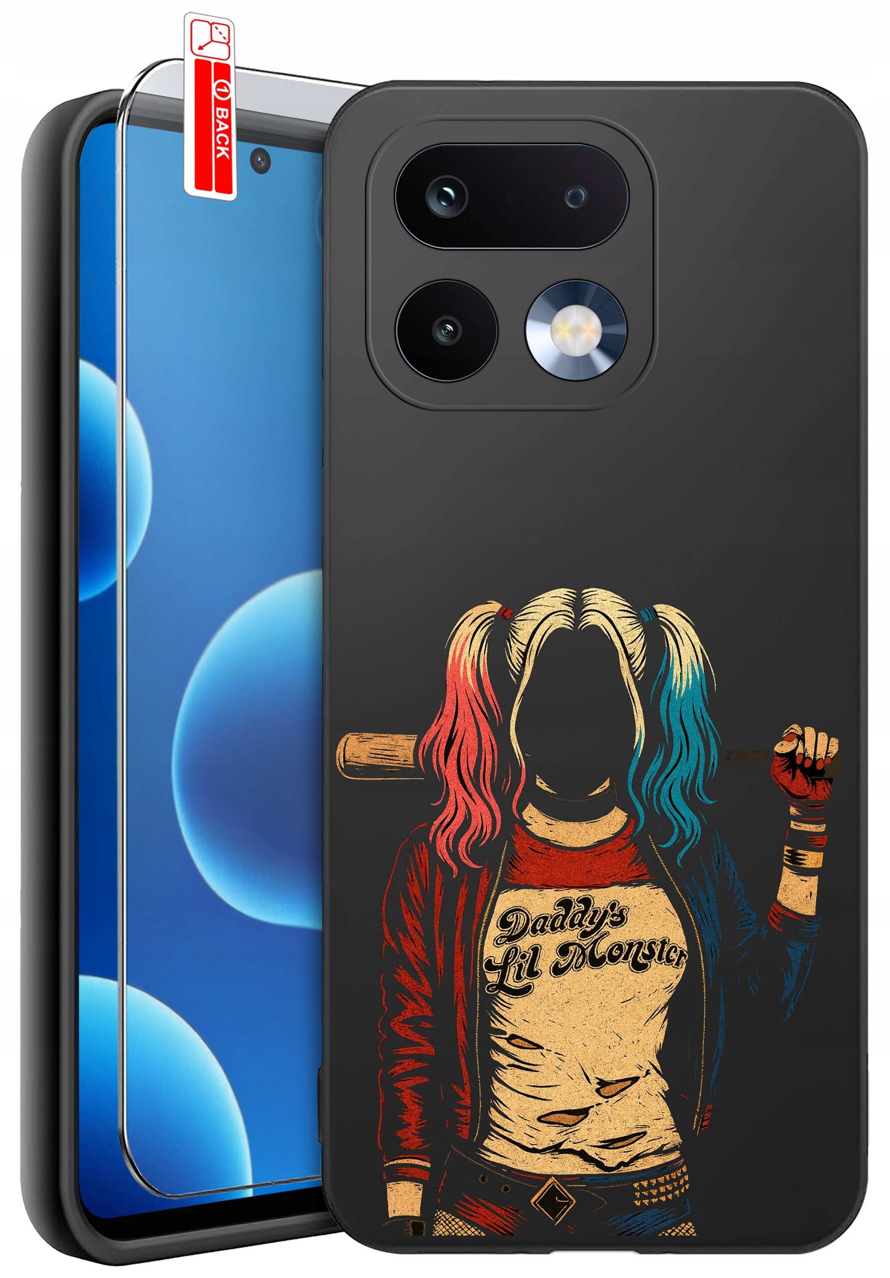 Etui na telefon z kolorowym nadrukiem postaci z dwukolorowymi włosami i napisem \'Daddy\'s Lil Monster\'. Obok etui znajduje się szkło ochronne z oznaczeniem \'BACK\'.