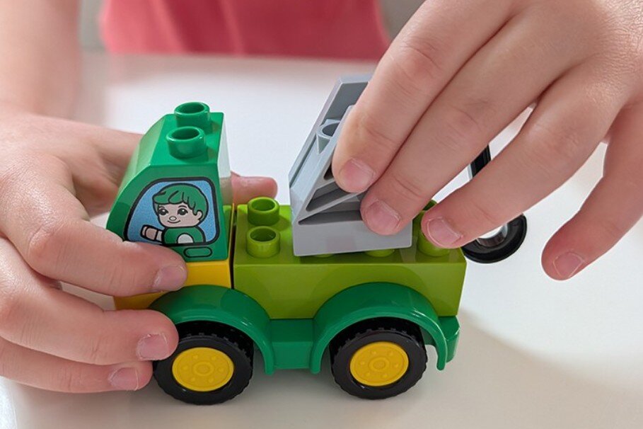 Klocki plastikowe ASKATO Klocki małych geniuszy RoboGiant 910732