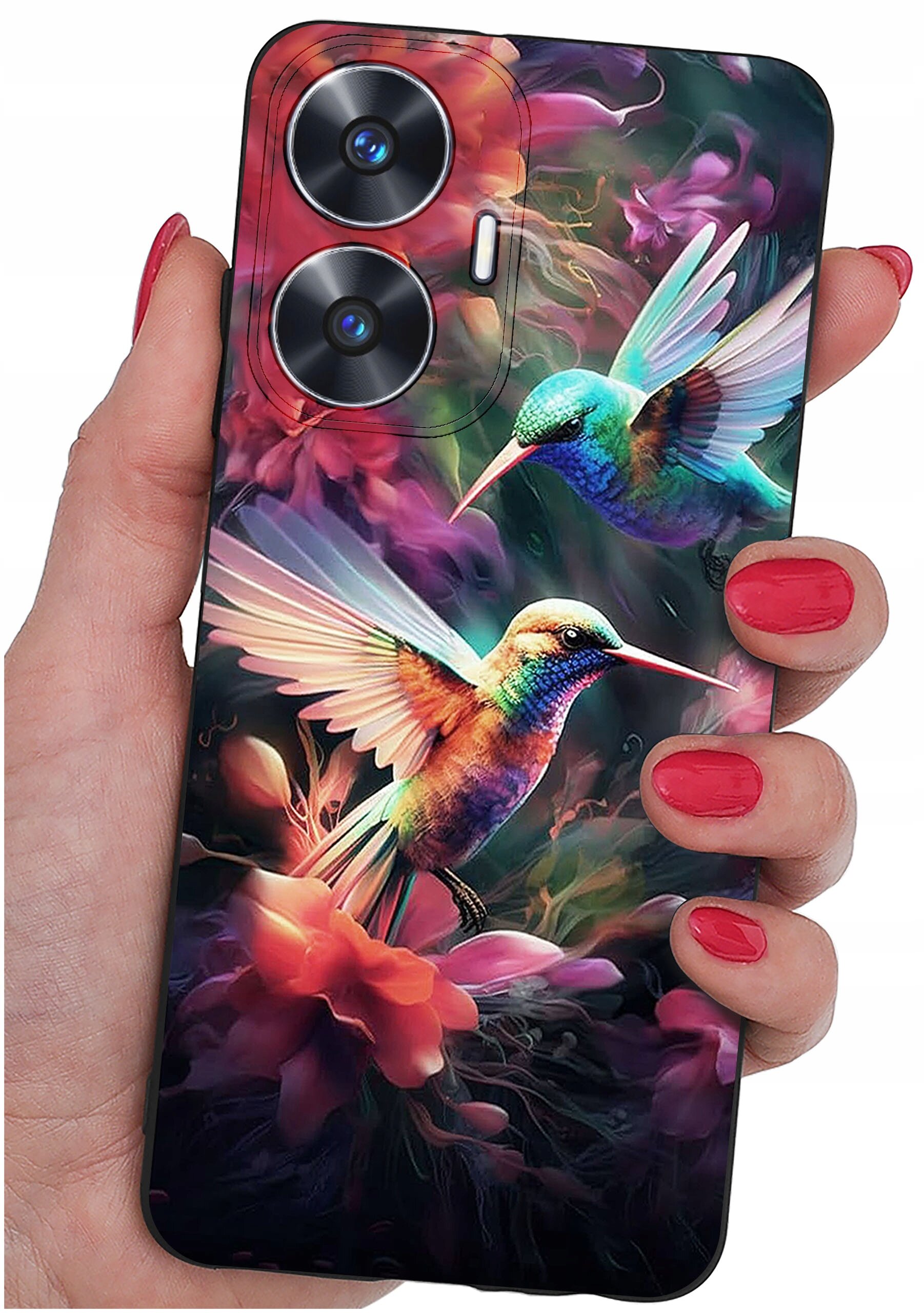 Etui na telefon z kolorowym wzorem przedstawiającym dwa kolibry wśród kwiatów. Etui trzymane jest w dłoni z pomalowanymi na czerwono paznokciami.