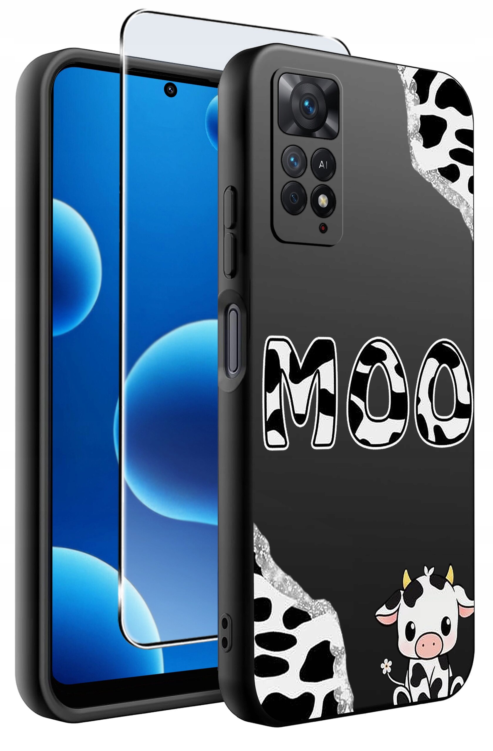 Obraz przedstawia etui na telefon z motywem krowy, z napisem \'MOO\' oraz szkło ochronne. Etui ma czarno-białe wzory przypominające łatki krowy i rysunek krowy w dolnym rogu.