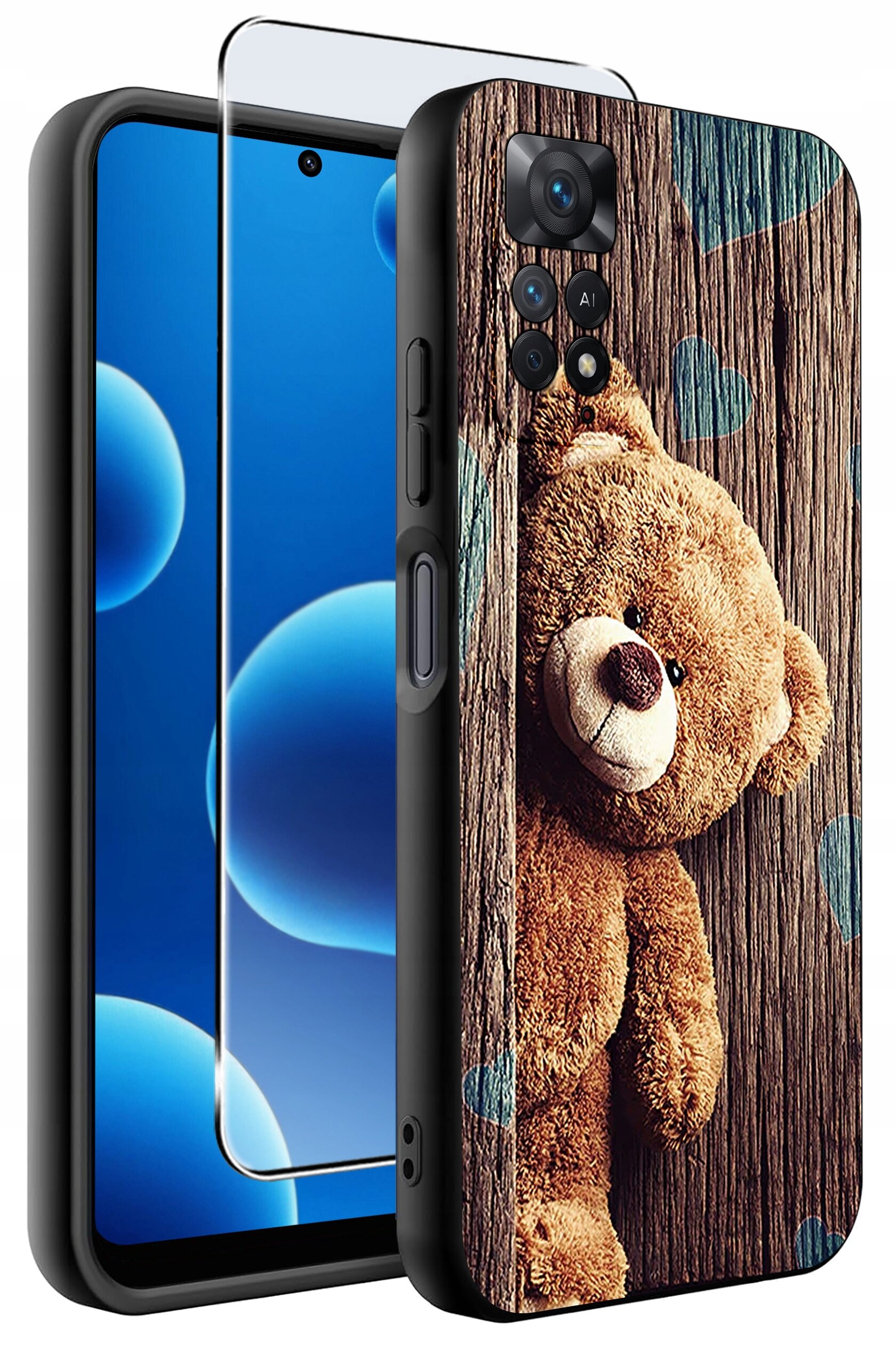 Obraz przedstawia silikonowe etui na telefon z nadrukiem misia na tle drewnianej tekstury oraz szkło ochronne 9H. Etui jest przeznaczone do modelu Xiaomi Redmi Note 11 Pro.
