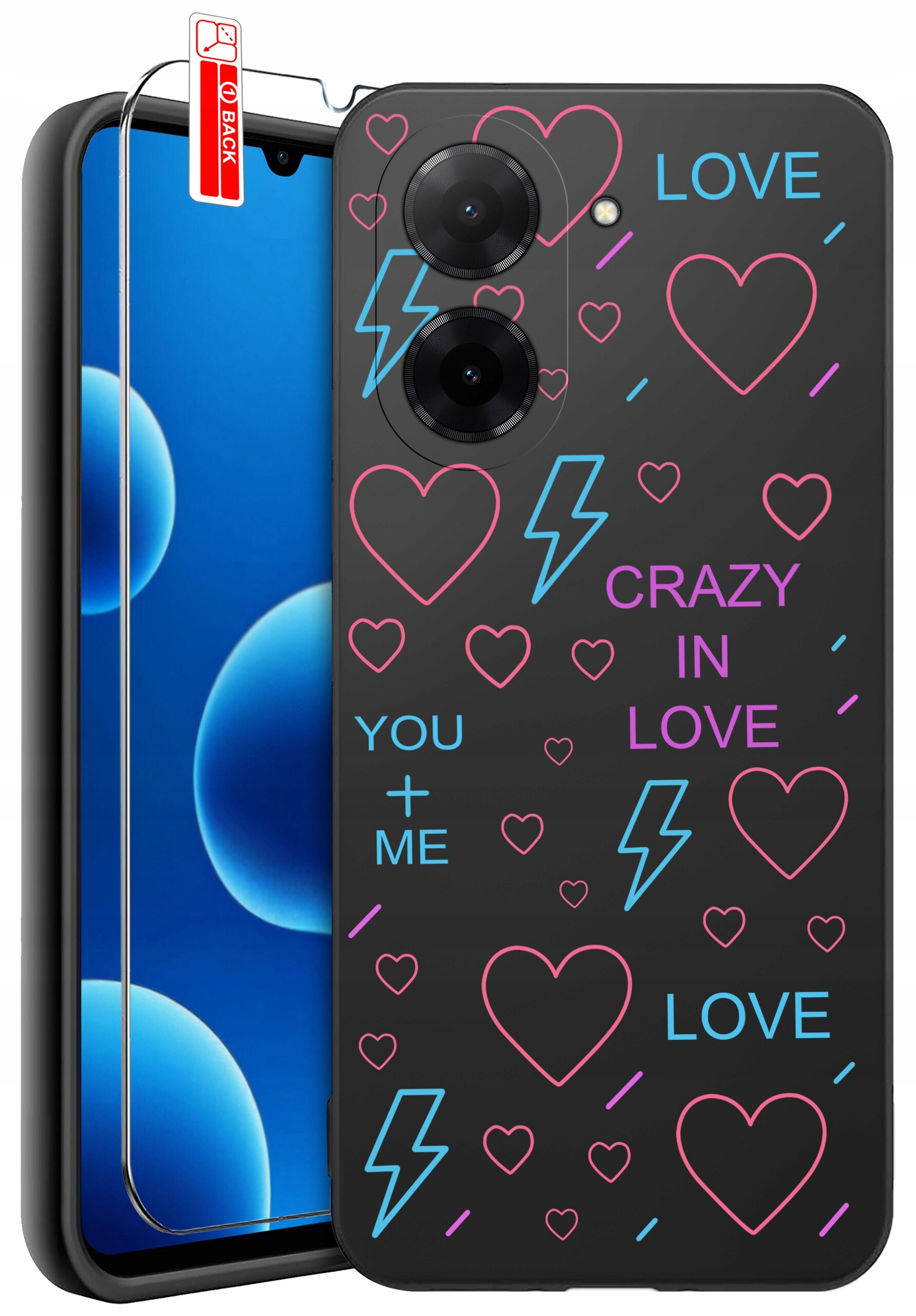 Czarne etui na telefon z kolorowymi wzorami serc, błyskawic i napisami: \'LOVE\', \'CRAZY IN LOVE\', \'YOU + ME\'. Obok etui znajduje się szkło ochronne z czerwoną naklejką \'BACK\'.