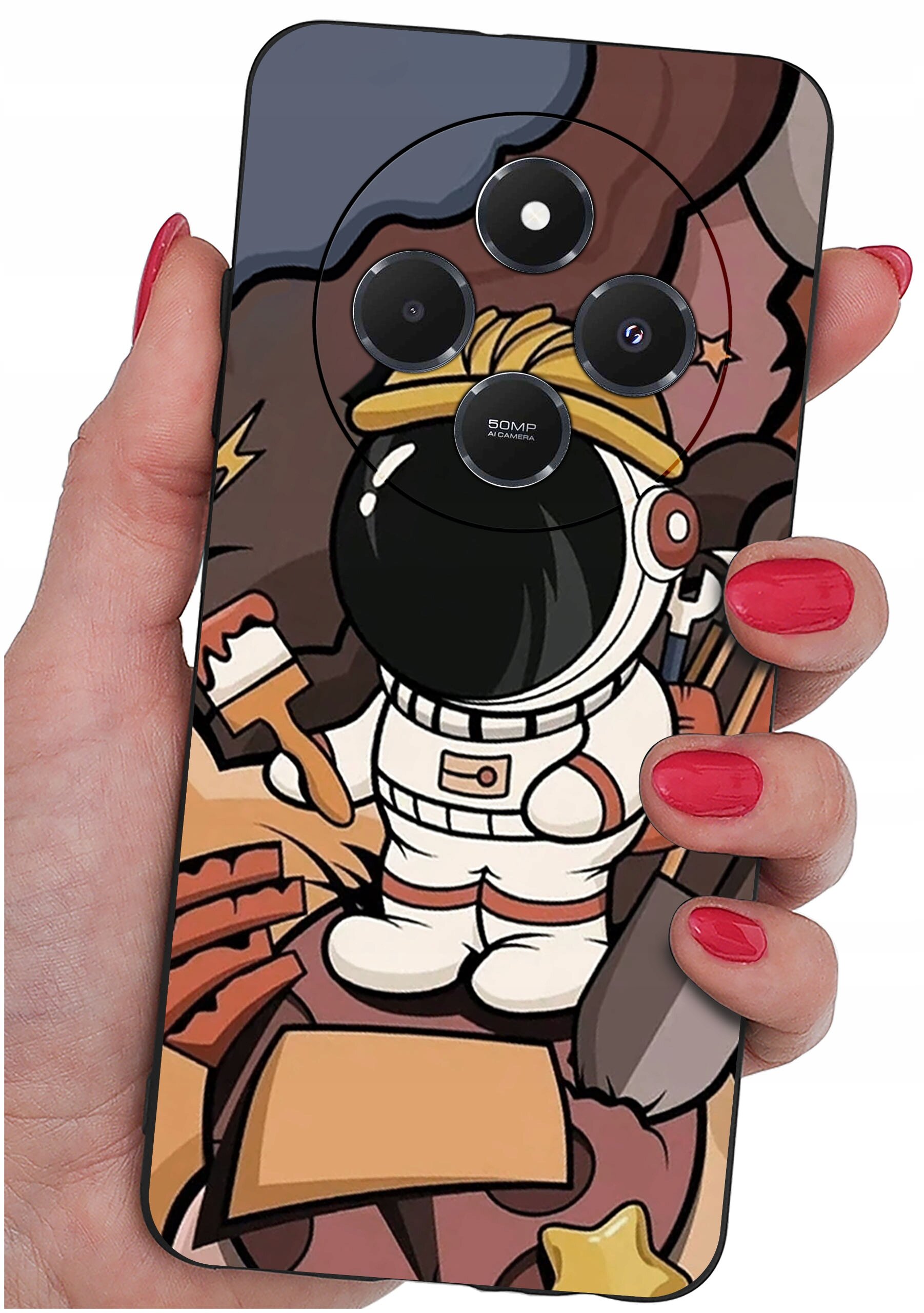 Etui na telefon z kolorowym wzorem przedstawiającym astronautę w skafandrze kosmicznym, trzymającego pędzel. Widoczne są trzy obiektywy aparatu oraz napis \'50MP AI Camera\'.