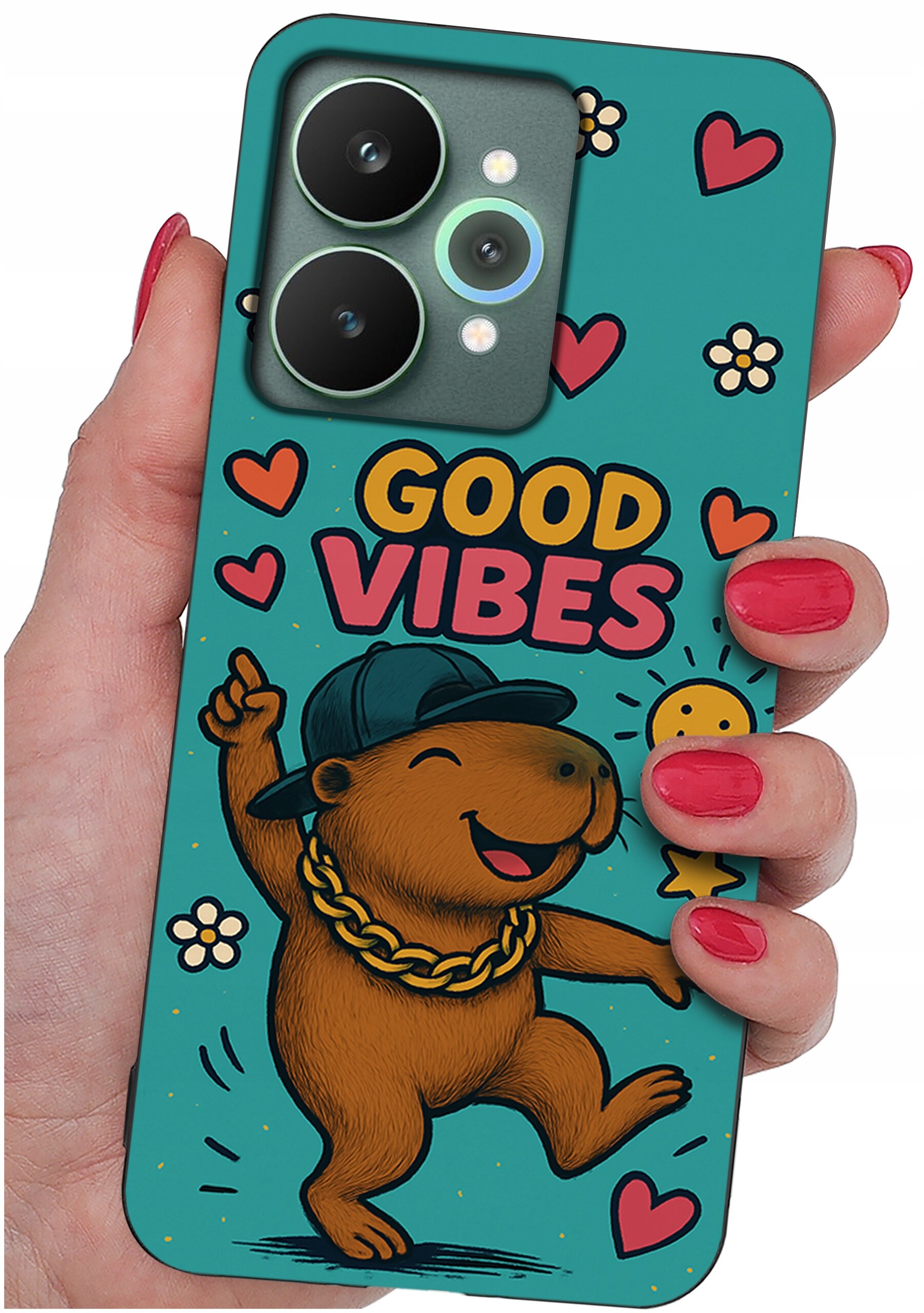 Etui na telefon z nadrukiem przedstawiającym uśmiechnięte zwierzę w czapce i łańcuchu, otoczone sercami i kwiatkami, z napisem \'GOOD VIBES\'.
