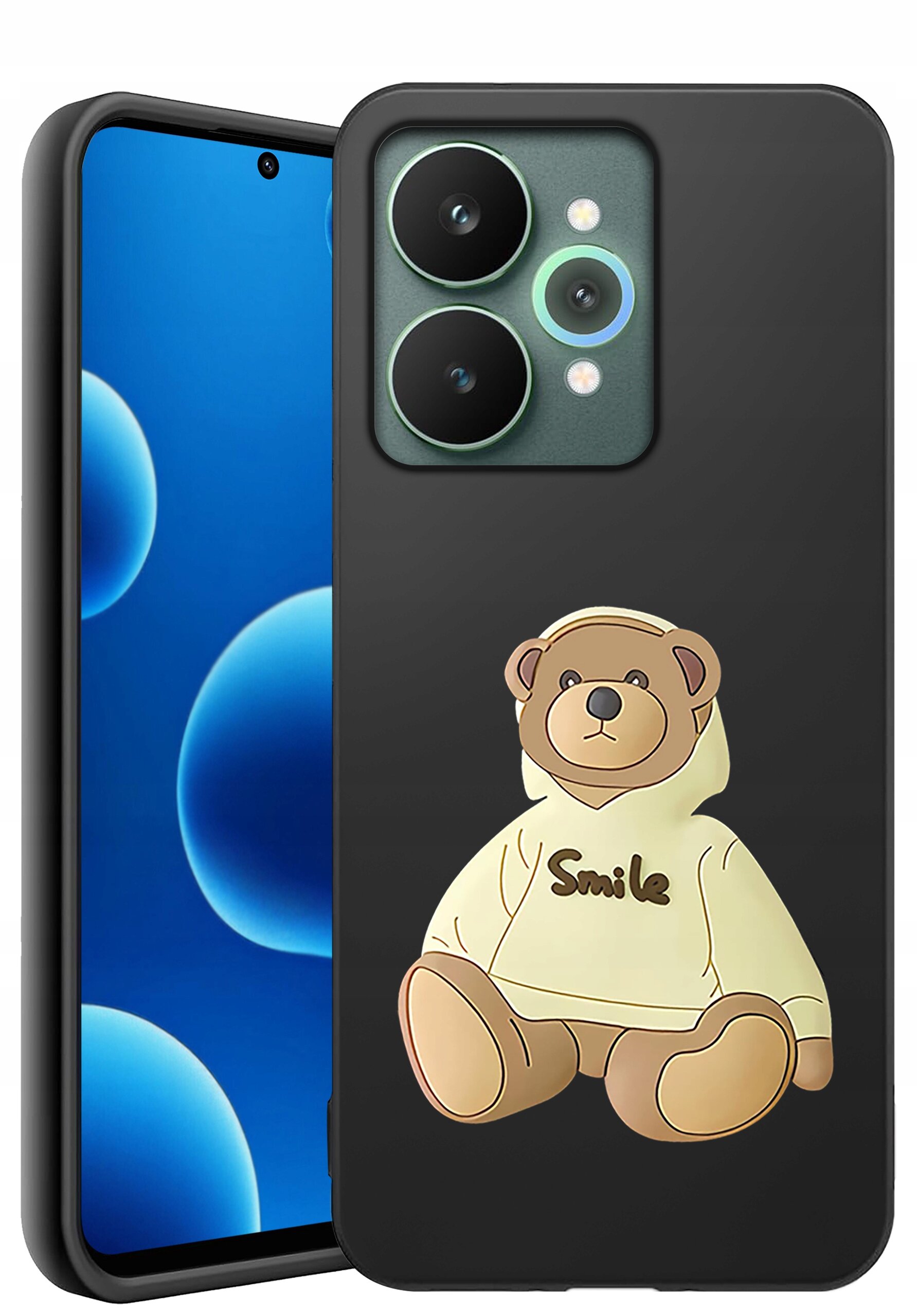 Czarne etui na telefon z nadrukiem misia w bluzie z napisem \'Smile\'. Obok widoczny jest telefon z niebieskim ekranem i trzema aparatami.