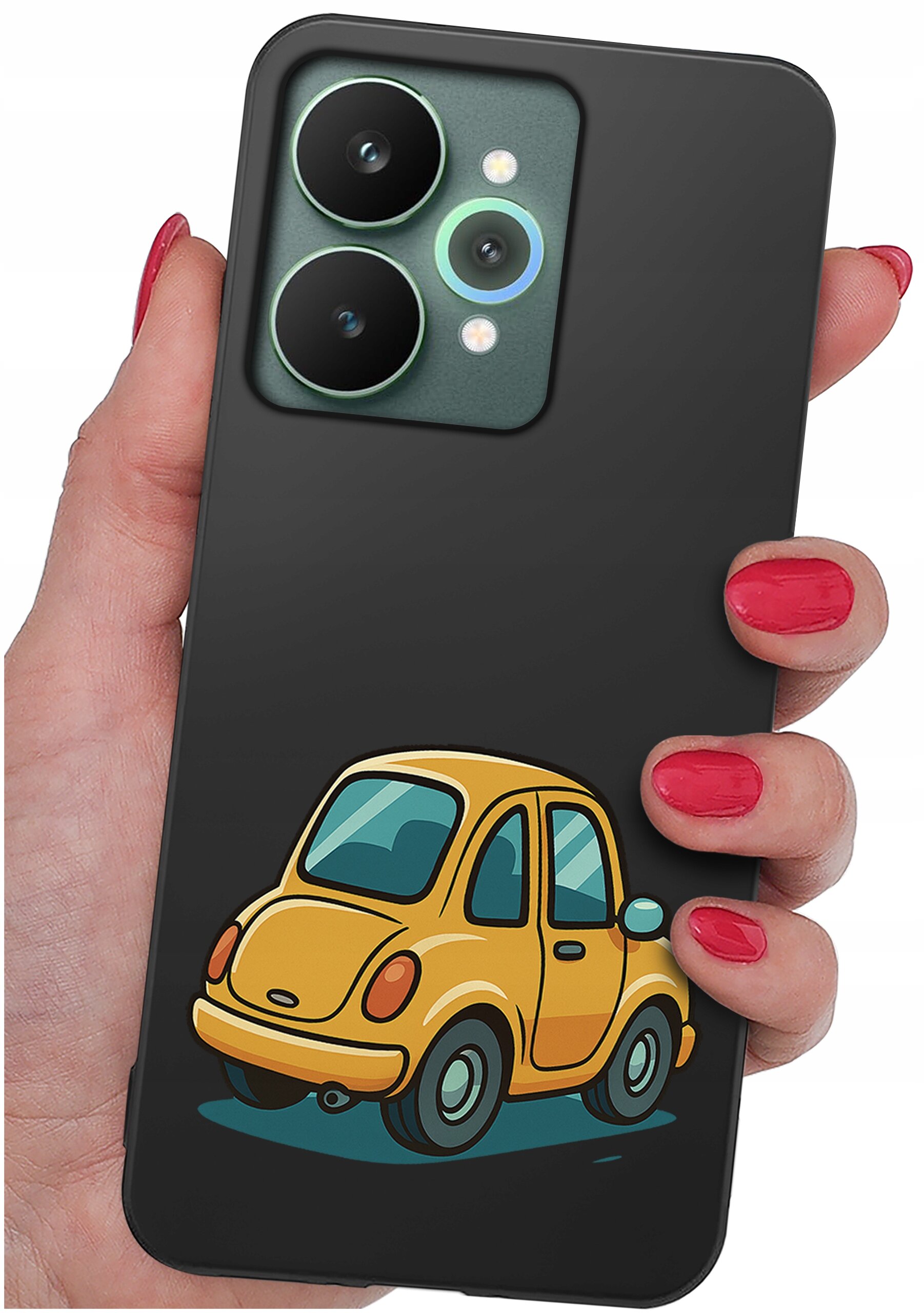 Osoba trzyma czarne etui na telefon z nadrukiem żółtego samochodu. Etui ma wycięcia na dwa duże obiektywy aparatu.