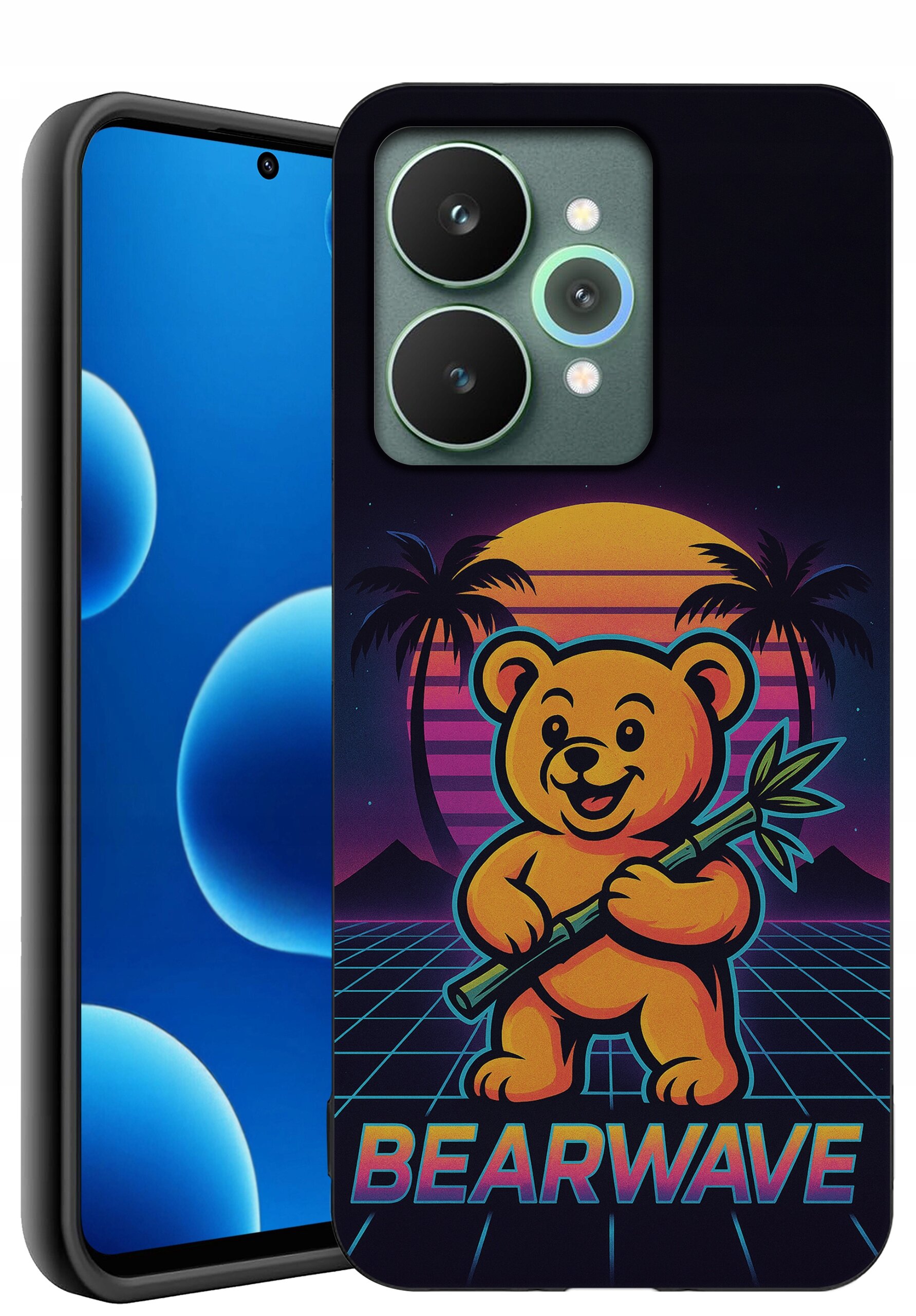 Etui na telefon z grafiką przedstawiającą uśmiechniętego misia trzymającego bambus, na tle zachodzącego słońca i palm. Na dole widnieje napis \'BEARWAVE\'.