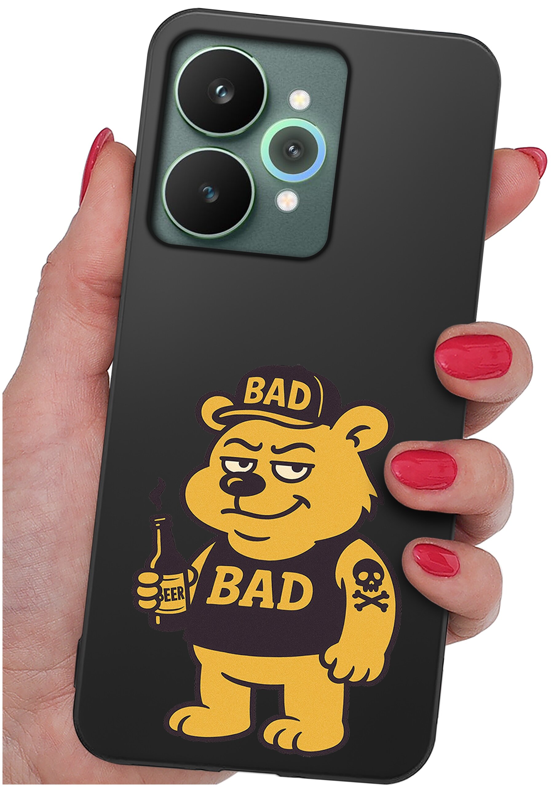 Czarna obudowa telefonu z nadrukiem żółtego misia w czapce z napisem \'BAD\', trzymającego butelkę z napisem \'BEER\'.