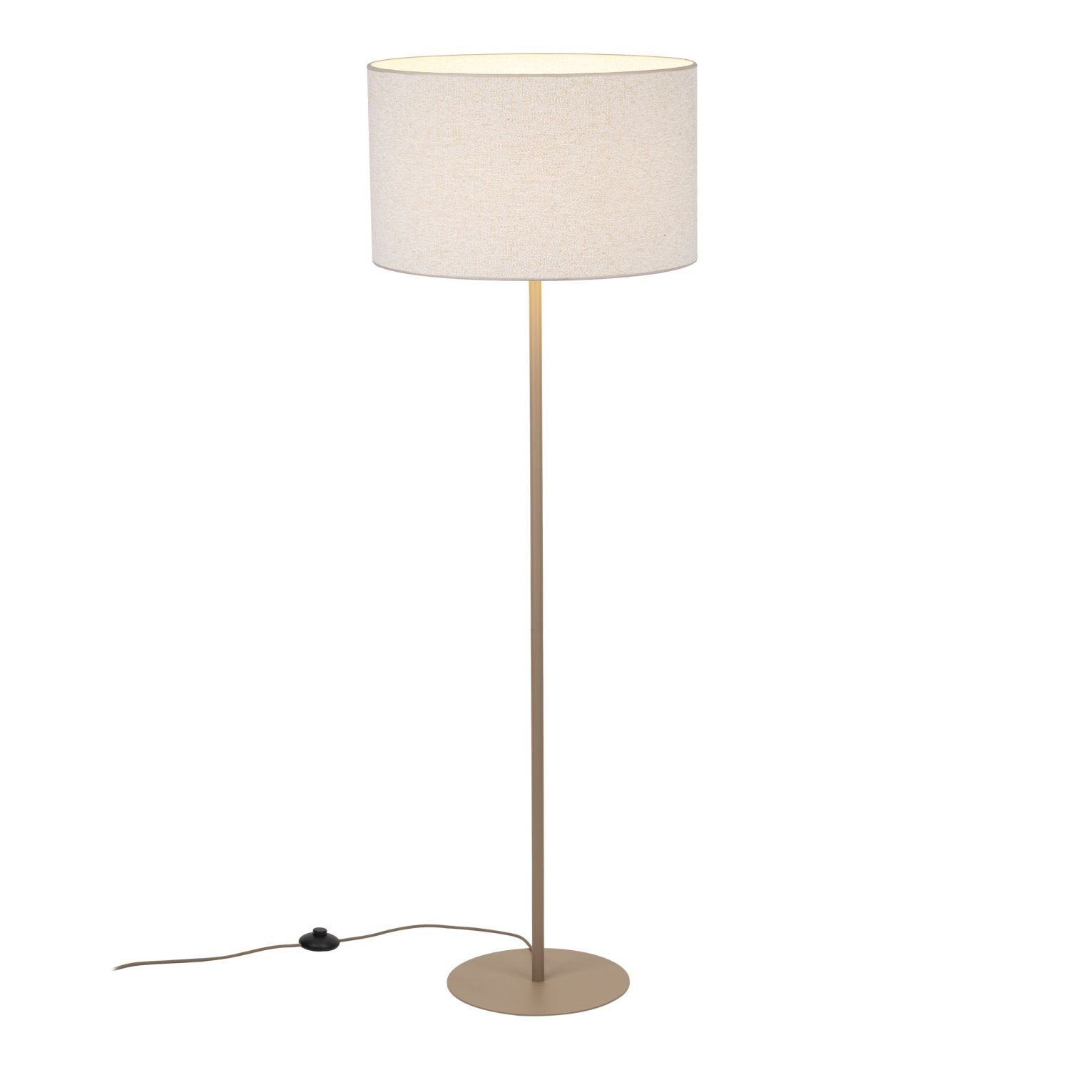 Lampa podłogowa z beżowym, tkaninowym kloszem na smukłej, metalowej podstawie. Posiada przewód z włącznikiem nożnym.
