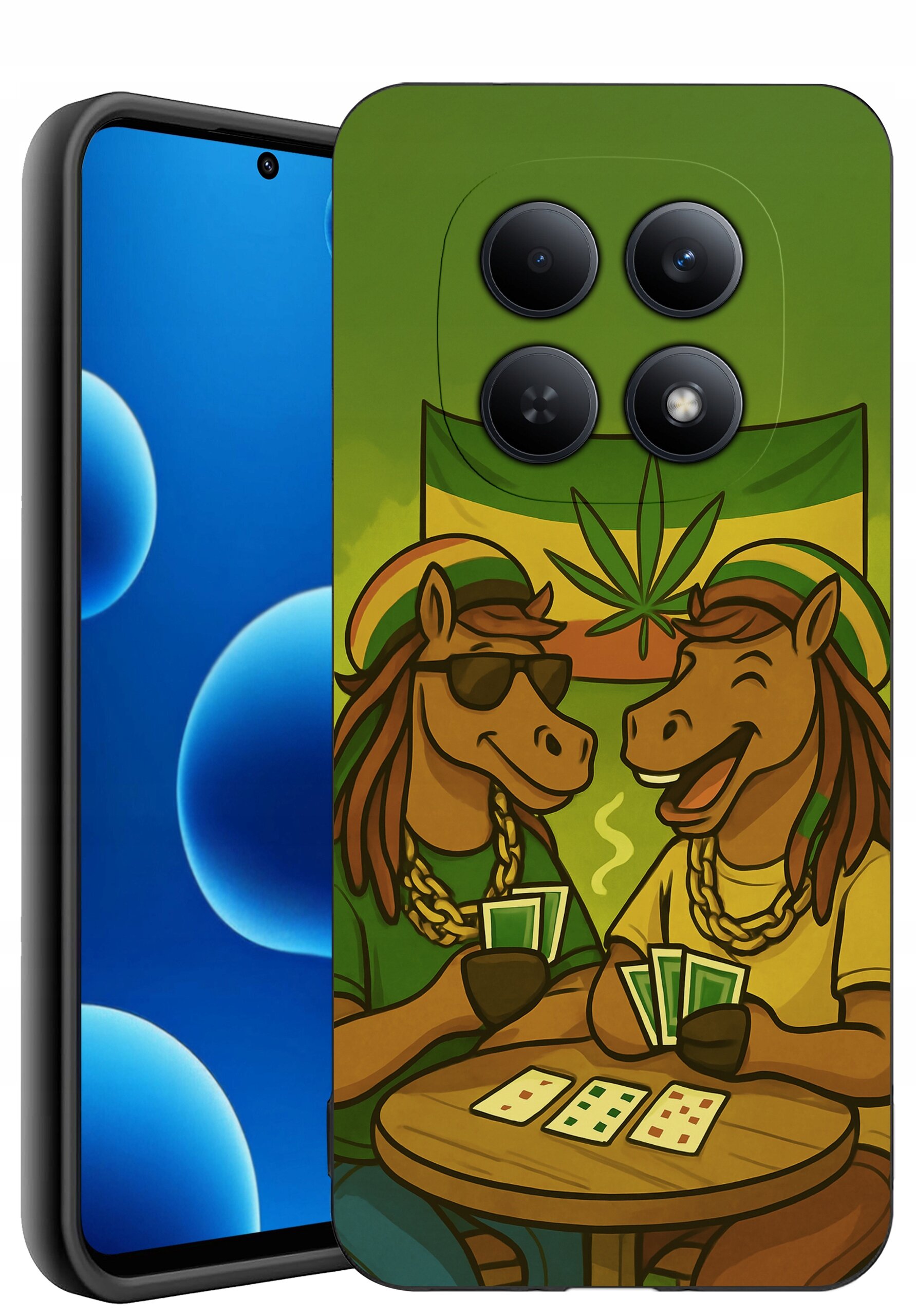 Etui na telefon z grafiką przedstawiającą dwa konie w okularach przeciwsłonecznych, siedzące przy stole z kartami do gry. W tle widoczny jest liść konopi na tle flagi w kolorach zielonym, żółtym i czerwonym.