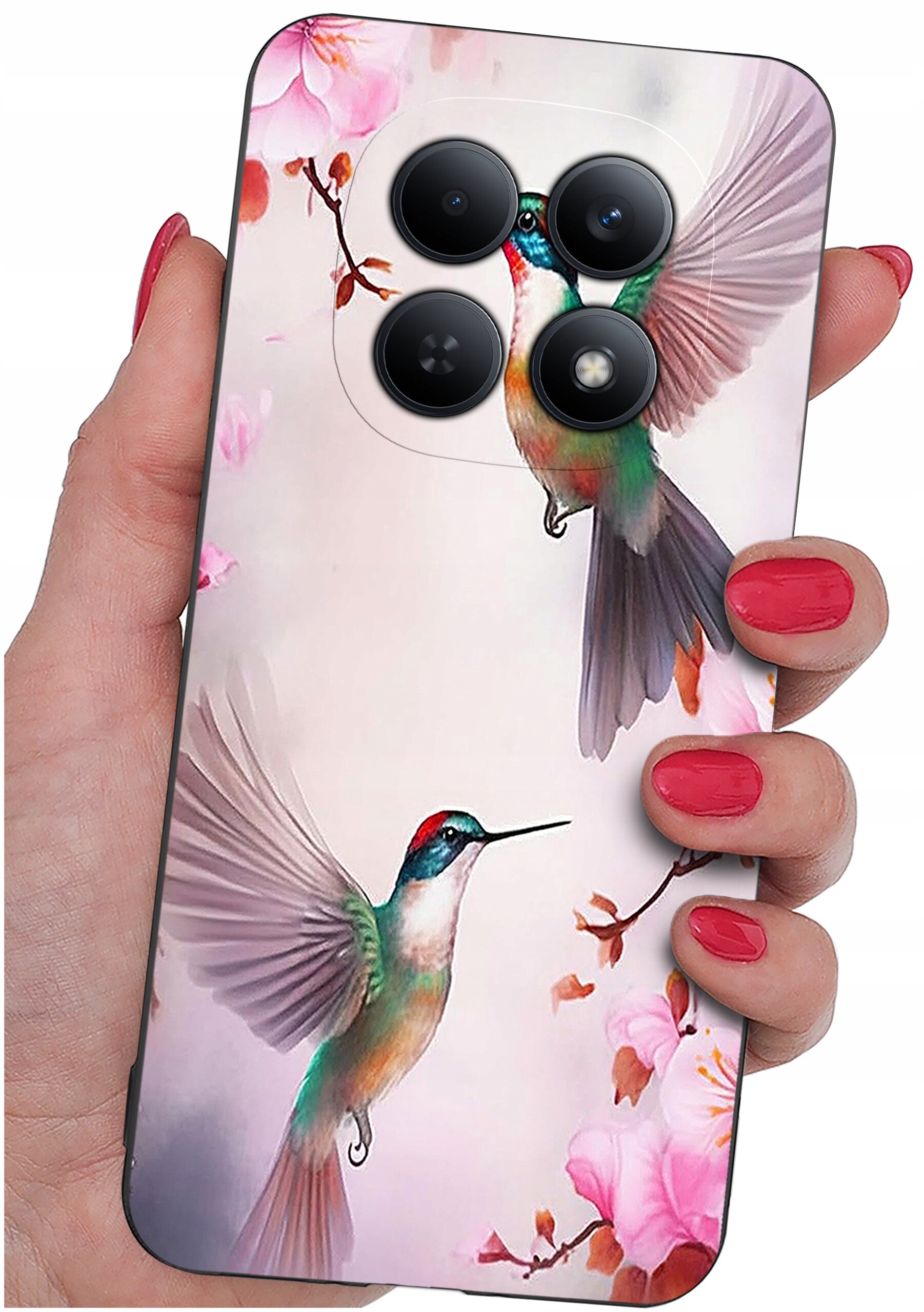 Etui na telefon z kolorowym wzorem przedstawiającym dwa kolibry wśród kwiatów. Etui jest trzymane w dłoni z pomalowanymi na czerwono paznokciami.