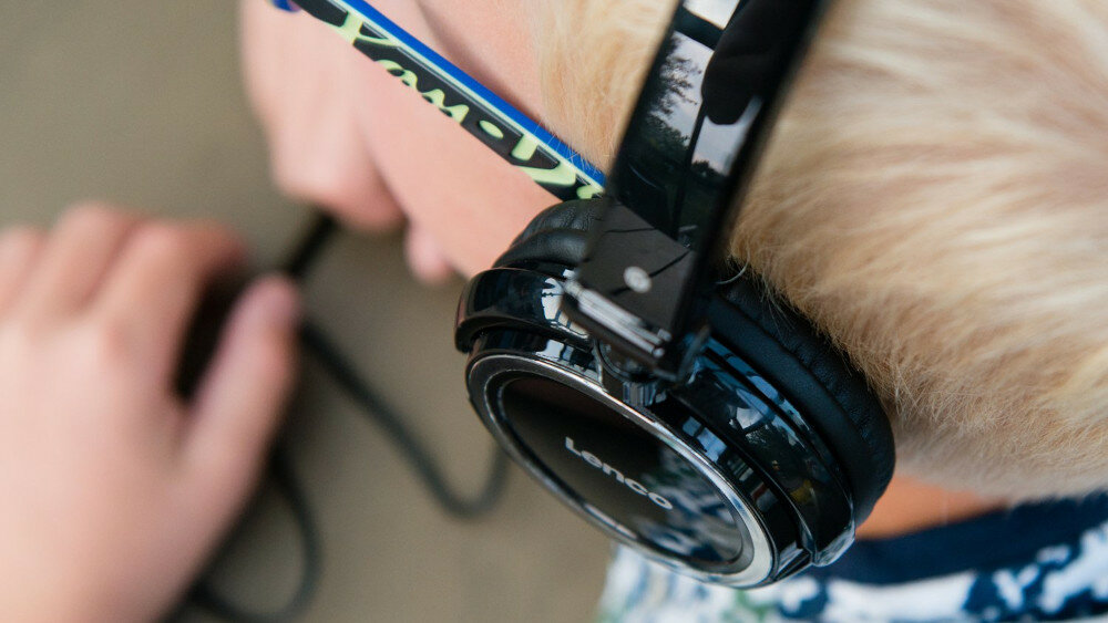 Przenośny odtwarzacz DVD LENCO DVP-939  - bezpieczeństwo