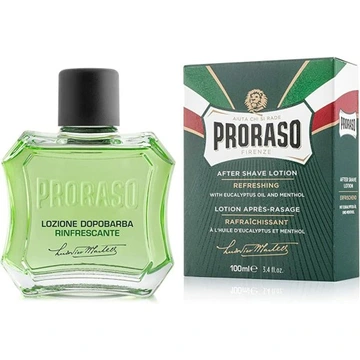 Zielona butelka wody po goleniu z czarną zakrętką obok opakowania z napisem \'PRORASO\'. Na opakowaniu widnieje tekst: \'After Shave Lotion Refreshing with Eucalyptus Oil and Menthol\'.