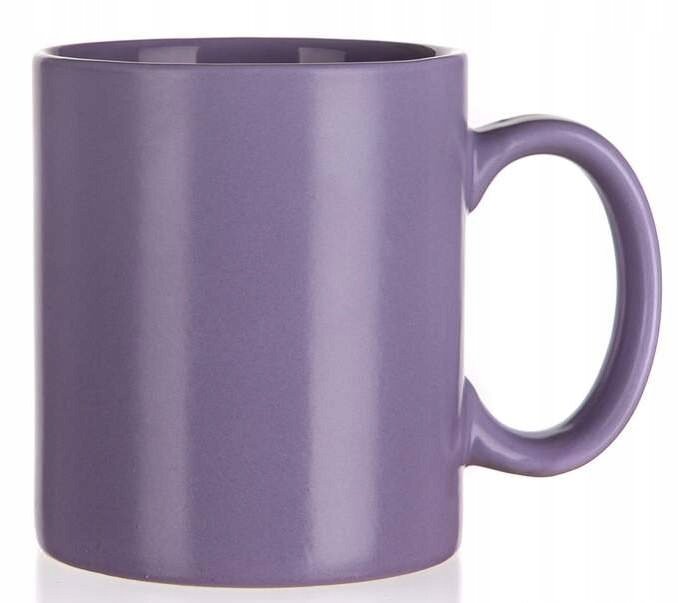 Fioletowy, matowy kubek bez nadruku z uchem, o pojemności 350 ml.