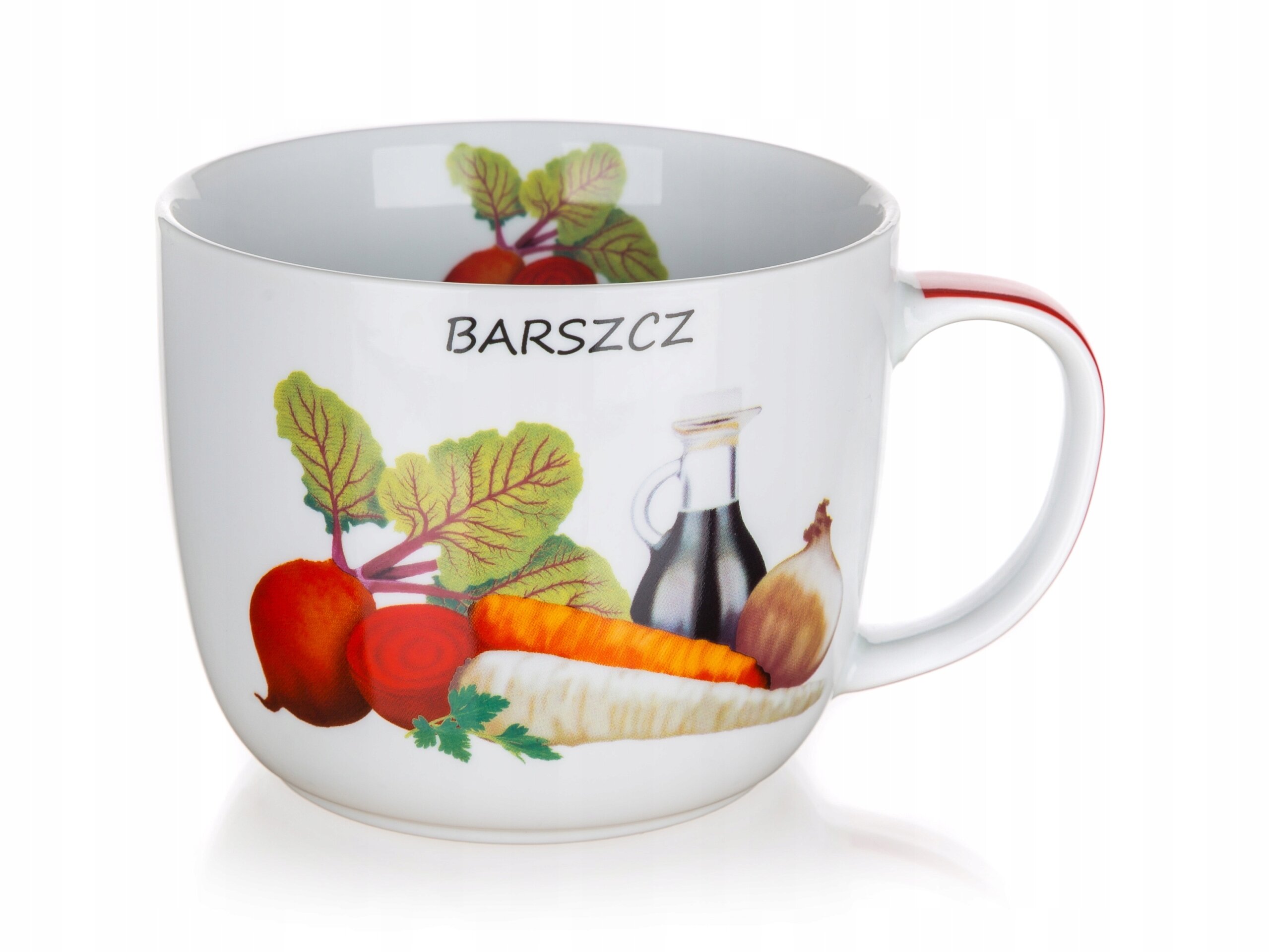 Duży ceramiczny kubek z napisem \'BARSZCZ\' i grafiką przedstawiającą warzywa oraz butelkę z ciemnym płynem. Kubek ma biały kolor z czerwonym akcentem na uchwycie.