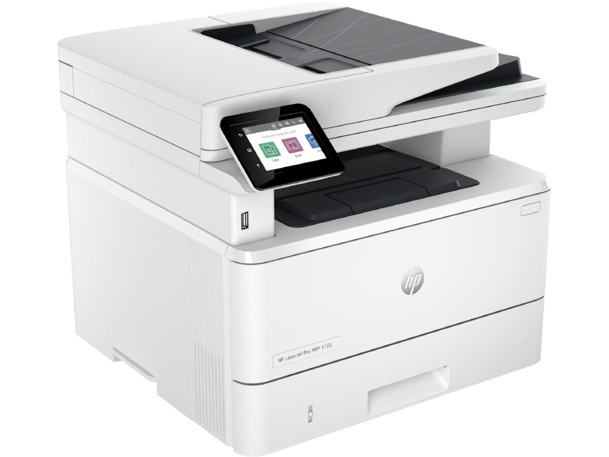 Białe urządzenie wielofunkcyjne z wyświetlaczem dotykowym, na którym widoczne są kolorowe ikony. Na obudowie znajduje się logo HP oraz napis \'LaserJet Pro HP 4102\'.