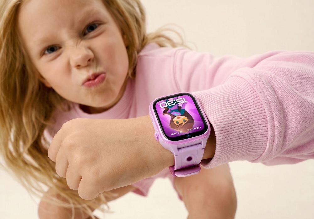 FOREVER Kids KW-540 bateria 800mAh IP65 Panda Glass 6H