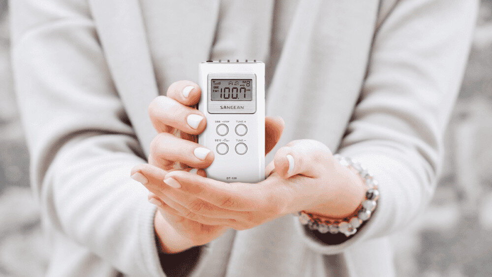 Radio SANGEAN DT-120 - zasilanie