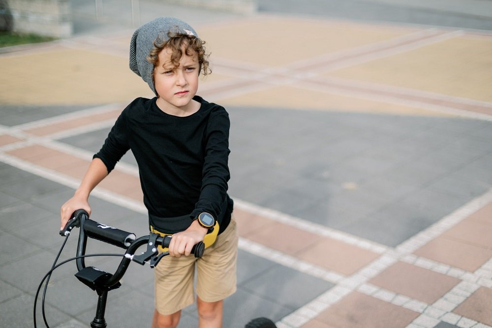 Smartwatch GARETT Kids Smile Czarny smartfon bezpieczeństwo ochrona kontakt dziecko rodzic GEO GADŻET FUNKCJE ZEGAREK