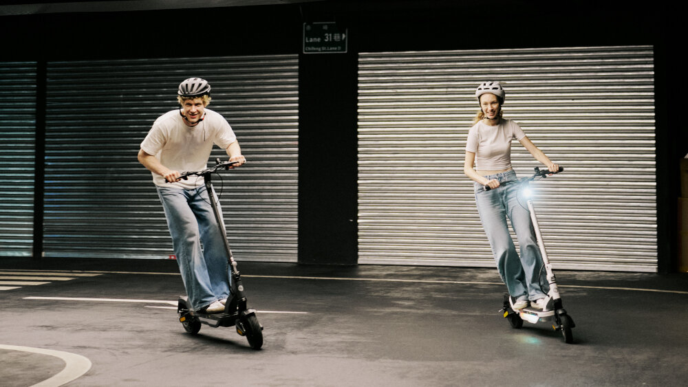 Hulajnoga elektryczna ISINWHEEL S Nova 31km 500W Amortyzacja 8.5
